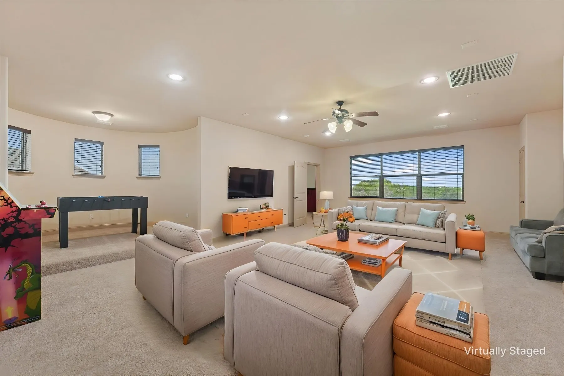 Single Family Residence For Sale in Collin County , 7910 Edgeglen Trail, Sachse, Texas 75048, 5 Bedroom, 4 Bathroom, 3 Garage spaces, 3,815 Sqft, built in 2014, mls#21337712, Real Estate Agent in Sachse, Homes For Sale in Collin county, Homes For Sale in Sachse, Realtor in Sachse Texas, Real Estate Brokerage Independent Realty Texas, Luminita Cordes Realtor