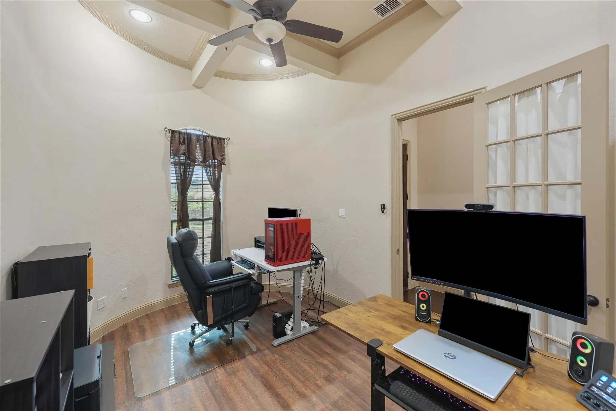 Single Family Residence For Sale in Collin County , 7910 Edgeglen Trail, Sachse, Texas 75048, 5 Bedroom, 4 Bathroom, 3 Garage spaces, 3,815 Sqft, built in 2014, mls#21337712, Real Estate Agent in Sachse, Homes For Sale in Collin county, Homes For Sale in Sachse, Realtor in Sachse Texas, Real Estate Brokerage Independent Realty Texas, Luminita Cordes Realtor