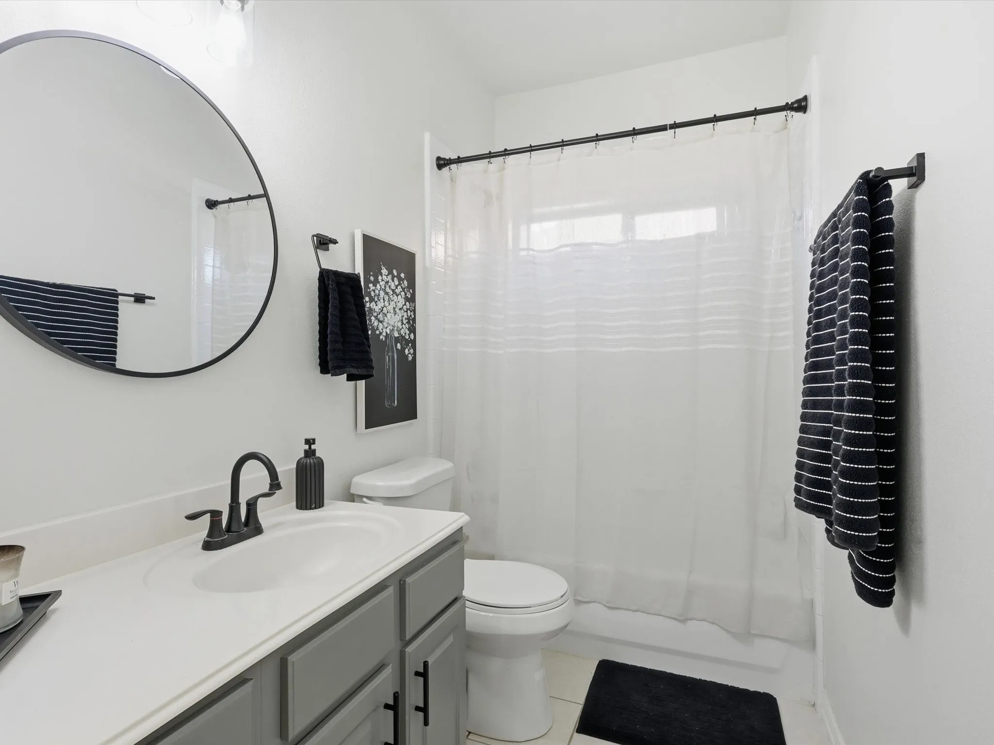 Single Family Residence For Sale in Tarrant County , 8320 Bandelier Trail, Fort Worth, Texas 76137, 3 Bedroom, 2 Bathroom, 2 Garage spaces, 2,341 Sqft, built in 1999, mls#21321023, Real Estate Agent in Fort Worth, Homes For Sale in Tarrant county, Homes For Sale in Fort Worth, Realtor in Fort Worth Texas, Real Estate Brokerage Independent Realty Texas, Luminita Cordes Realtor