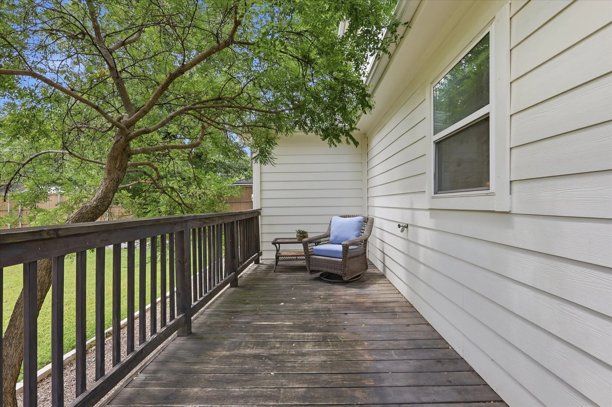 Single Family Residence For Sale in Dallas County , 1136 Woodlawn Avenue, Dallas, Texas 75208, 3 Bedroom, 3 Bathroom, Garage spaces, 2,017 Sqft, built in 1940, mls#21334370, Real Estate Agent in Dallas, Homes For Sale in Dallas county, Homes For Sale in Dallas, Realtor in Dallas Texas, Real Estate Brokerage Independent Realty Texas, Luminita Cordes Realtor