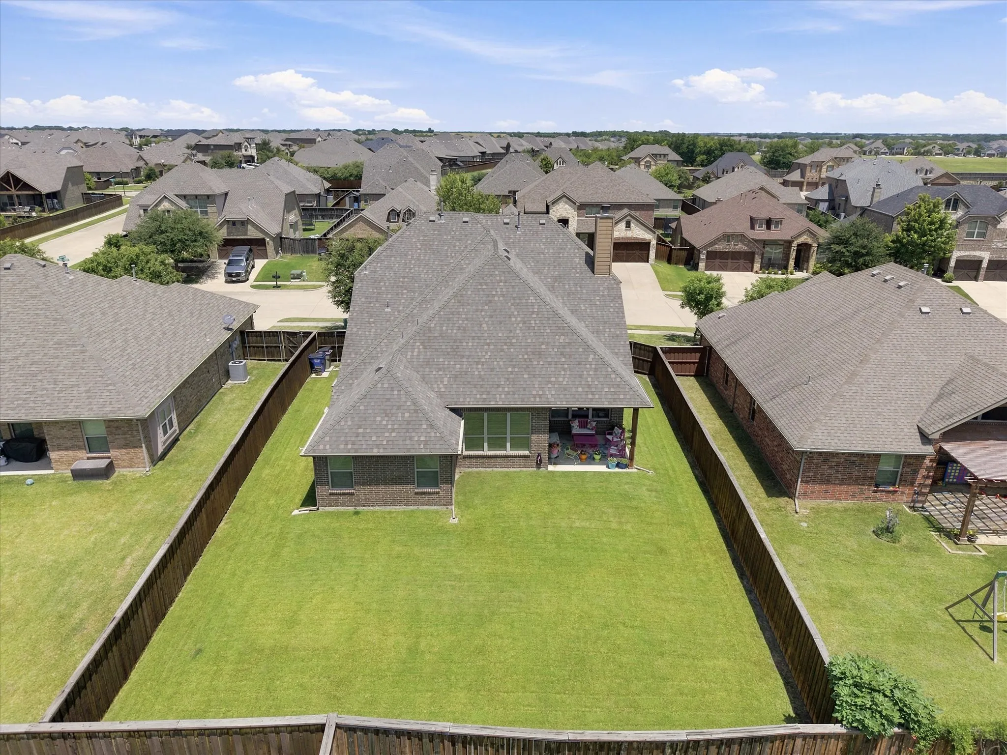 Single Family Residence For Sale in Rockwall County , 1507 Firenza Court, Mclendon Chisholm, Texas 75032, 4 Bedroom, 3 Bathroom, 2 Garage spaces, 2,429 Sqft, built in 2016, mls#21338085, Real Estate Agent in Mclendon Chisholm, Homes For Sale in Rockwall county, Homes For Sale in Mclendon Chisholm, Realtor in Mclendon Chisholm Texas, Real Estate Brokerage Independent Realty Texas, Luminita Cordes Realtor