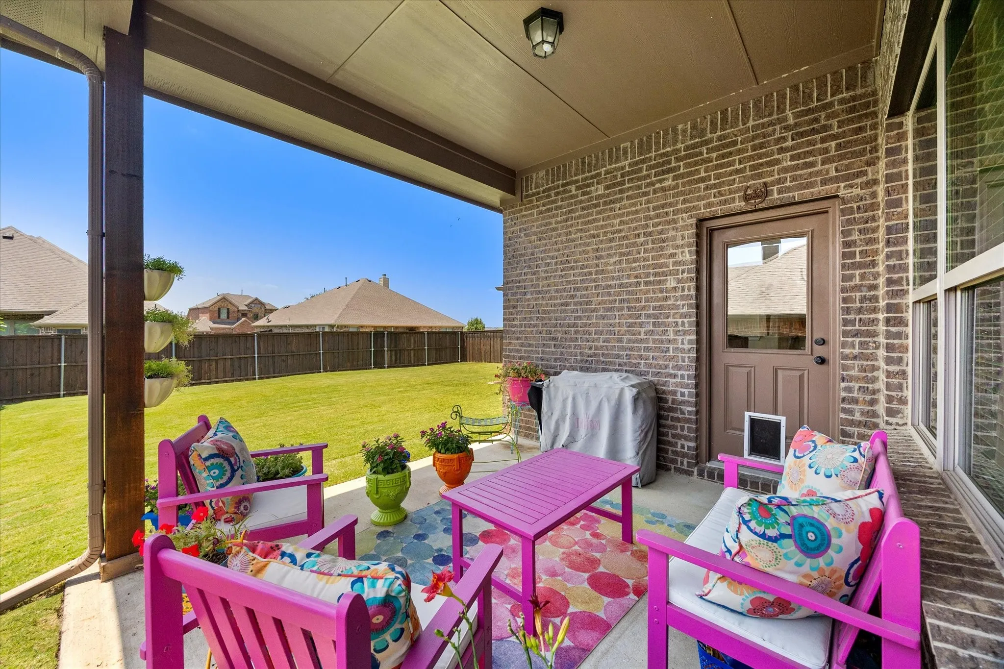 Single Family Residence For Sale in Rockwall County , 1507 Firenza Court, Mclendon Chisholm, Texas 75032, 4 Bedroom, 3 Bathroom, 2 Garage spaces, 2,429 Sqft, built in 2016, mls#21338085, Real Estate Agent in Mclendon Chisholm, Homes For Sale in Rockwall county, Homes For Sale in Mclendon Chisholm, Realtor in Mclendon Chisholm Texas, Real Estate Brokerage Independent Realty Texas, Luminita Cordes Realtor