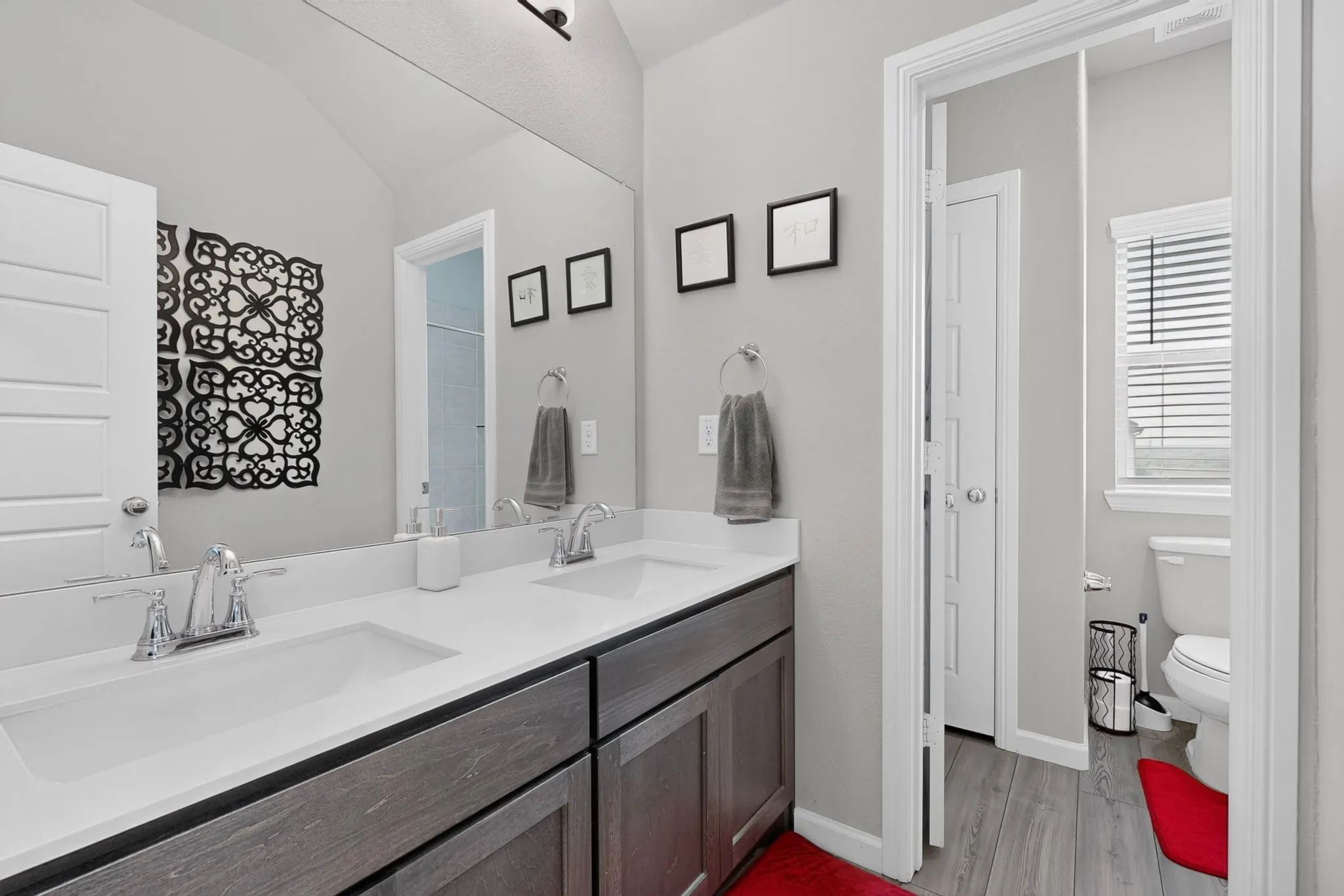 Single Family Residence For Sale in Ellis County , 6725 Aster Drive, Venus, Texas 76084, 4 Bedroom, 3 Bathroom, 2 Garage spaces, 2,372 Sqft, built in 2021, Price $409,900, mls#21337986, Real Estate Agent in Venus, Homes For Sale in Ellis county, Homes For Sale in Venus, Realtor in Venus Texas, Real Estate Brokerage Independent Realty Texas, Luminita Cordes Realtor