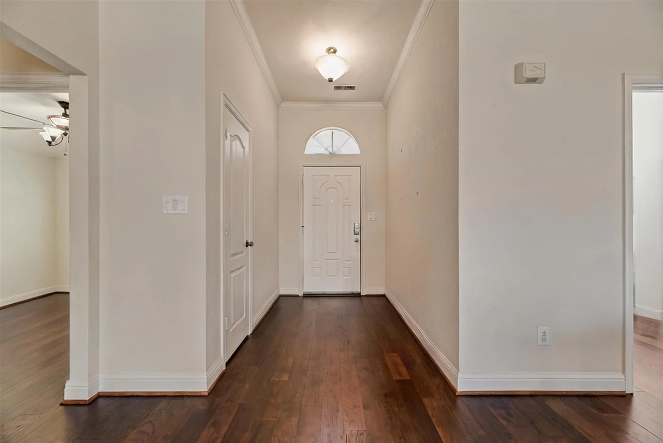 Single Family Residence For Sale in Collin County , 750 Stefhanie Drive, Celina, Texas 75009, 3 Bedroom, 2 Bathroom, 2 Garage spaces, 1,766 Sqft, built in 2005, mls#21337486, Real Estate Agent in Celina, Homes For Sale in Collin county, Homes For Sale in Celina, Realtor in Celina Texas, Real Estate Brokerage Independent Realty Texas, Luminita Cordes Realtor
