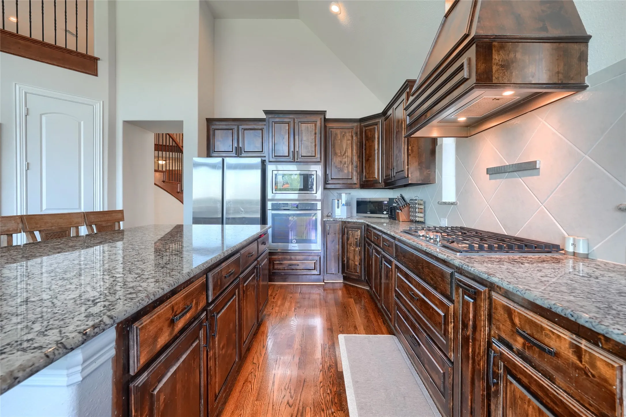 Single Family Residence For Rent in Denton County , 625 Yarrow Street, Little Elm, Texas 75068, 5 Bedroom, 4 Bathroom, 3 Garage spaces, 4,070 Sqft, built in 2018, mls#21339234, Real Estate Agent in Little Elm, Homes For Rent in Denton county, Homes For Rent in Little Elm, Realtor in Little Elm Texas, Real Estate Brokerage Independent Realty Texas, Luminita Cordes Realtor