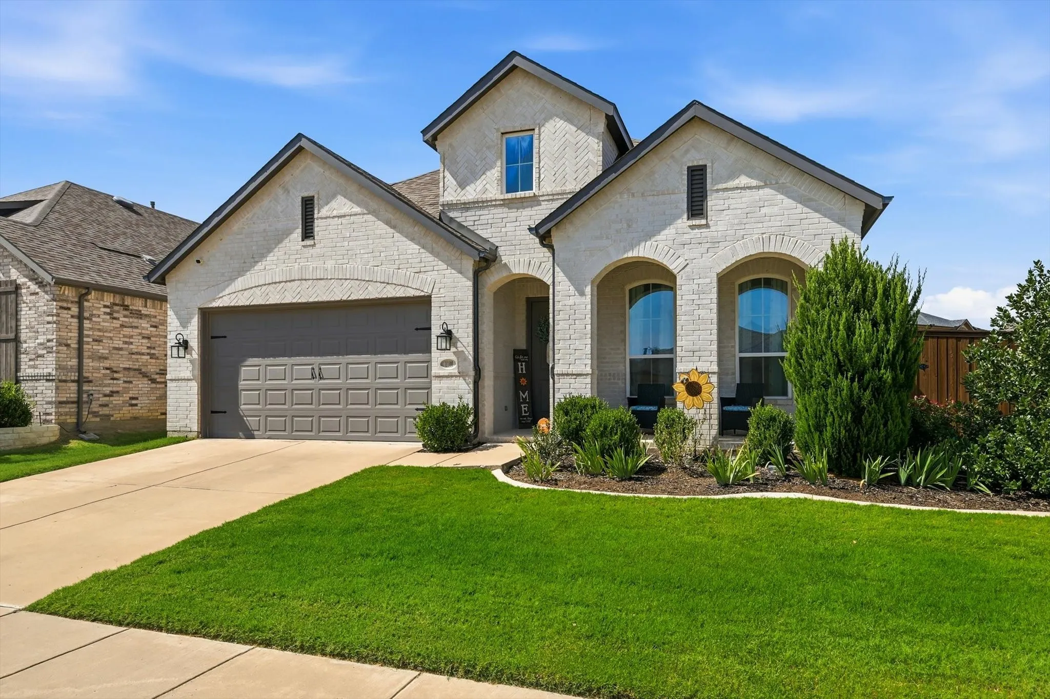Single Family Residence For Sale in Collin County , 1100 Faringdon Drive, Anna, Texas 75409, 4 Bedroom, 3 Bathroom, 2 Garage spaces, 2,058 Sqft, built in 2020, mls#21338849, Real Estate Agent in Anna, Homes For Sale in Collin county, Homes For Sale in Anna, Realtor in Anna Texas, Real Estate Brokerage Independent Realty Texas, Luminita Cordes Realtor