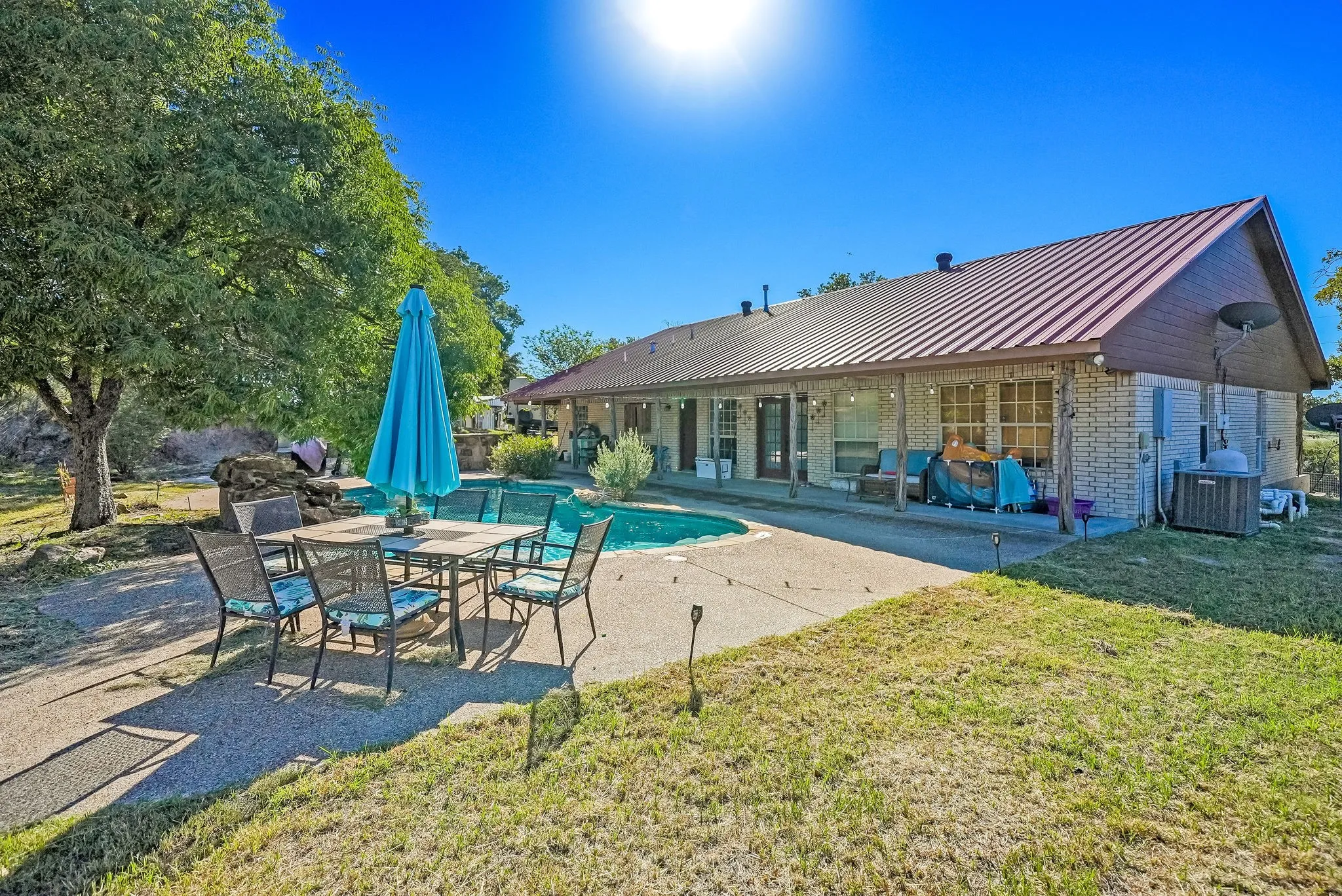 Farm For Sale in Wise County , 156 Private Road 3626, Springtown, Texas 76082, 3 Bedroom, 2 Bathroom, Garage spaces, 2,212 Sqft, built in 2002, mls#21338239, Real Estate Agent in Springtown, Homes For Sale in Wise county, Homes For Sale in Springtown, Realtor in Springtown Texas, Real Estate Brokerage Independent Realty Texas, Luminita Cordes Realtor