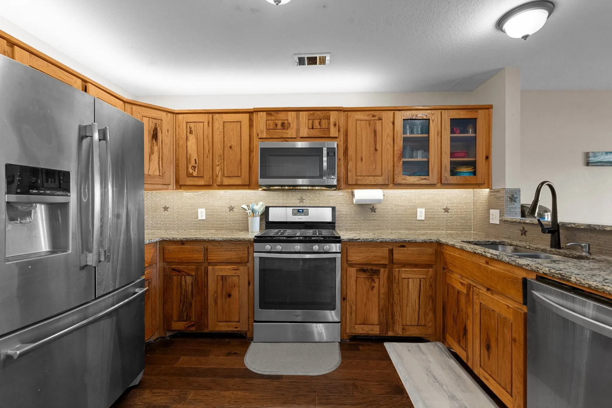 Farm For Sale in Wise County , 156 Private Road 3626, Springtown, Texas 76082, 3 Bedroom, 2 Bathroom, Garage spaces, 2,212 Sqft, built in 2002, mls#21338239, Real Estate Agent in Springtown, Homes For Sale in Wise county, Homes For Sale in Springtown, Realtor in Springtown Texas, Real Estate Brokerage Independent Realty Texas, Luminita Cordes Realtor