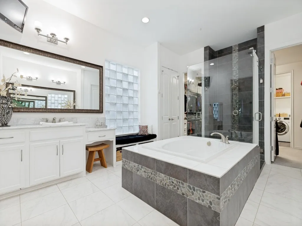 Single Family Residence For Sale in Collin County , 1036 Kenilworth Street, Allen, Texas 75013, 5 Bedroom, 4 Bathroom, 4 Garage spaces, 4,843 Sqft, built in 2011, Price $1,160,000, mls#21338674, Real Estate Agent in Allen, Homes For Sale in Collin county, Homes For Sale in Allen, Realtor in Allen Texas, Real Estate Brokerage Independent Realty Texas, Luminita Cordes Realtor