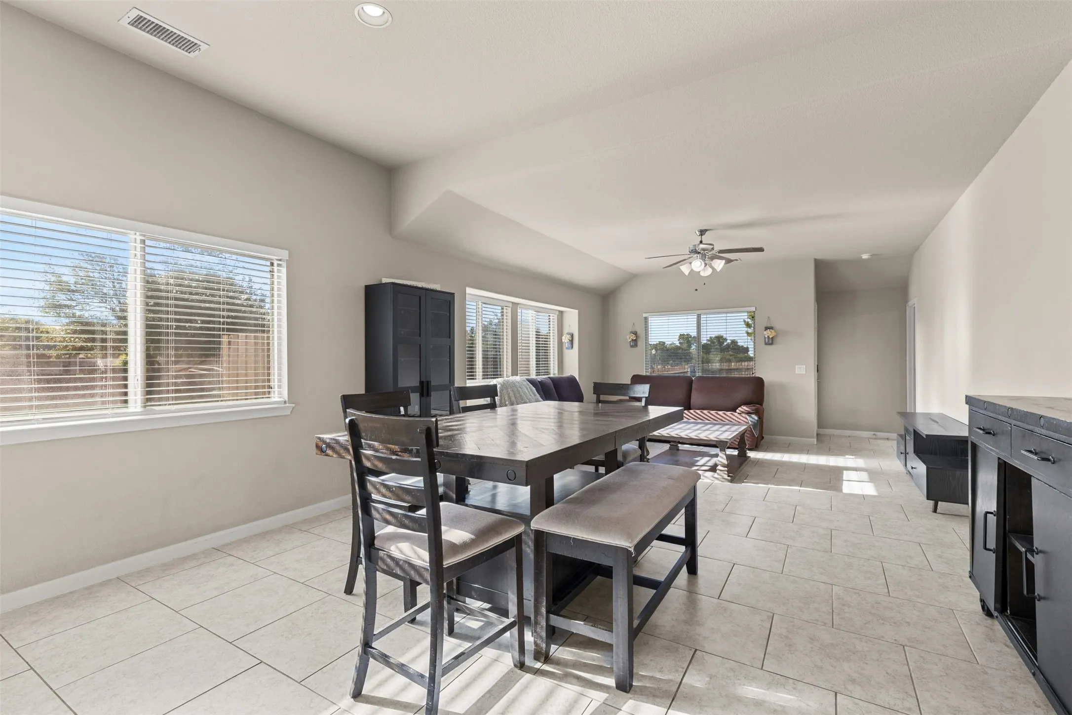 Accommodates a full size dining set