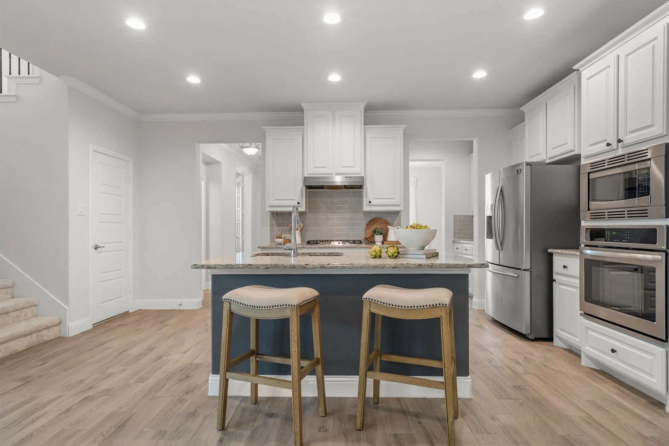 Single Family Residence For Sale in Denton County , 932 Parkside Drive, Argyle, Texas 76226, 4 Bedroom, 3 Bathroom, 2 Garage spaces, 2,298 Sqft, built in 2019, mls#21327026, Real Estate Agent in Argyle, Homes For Sale in Denton county, Homes For Sale in Argyle, Realtor in Argyle Texas, Real Estate Brokerage Independent Realty Texas, Luminita Cordes Realtor