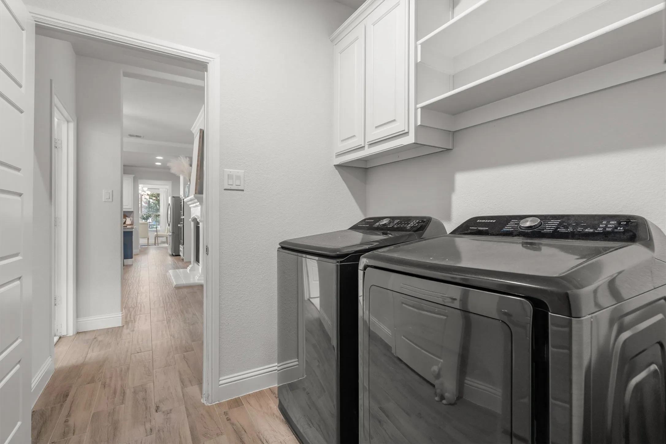 Single Family Residence For Sale in Denton County , 932 Parkside Drive, Argyle, Texas 76226, 4 Bedroom, 3 Bathroom, 2 Garage spaces, 2,298 Sqft, built in 2019, mls#21327026, Real Estate Agent in Argyle, Homes For Sale in Denton county, Homes For Sale in Argyle, Realtor in Argyle Texas, Real Estate Brokerage Independent Realty Texas, Luminita Cordes Realtor