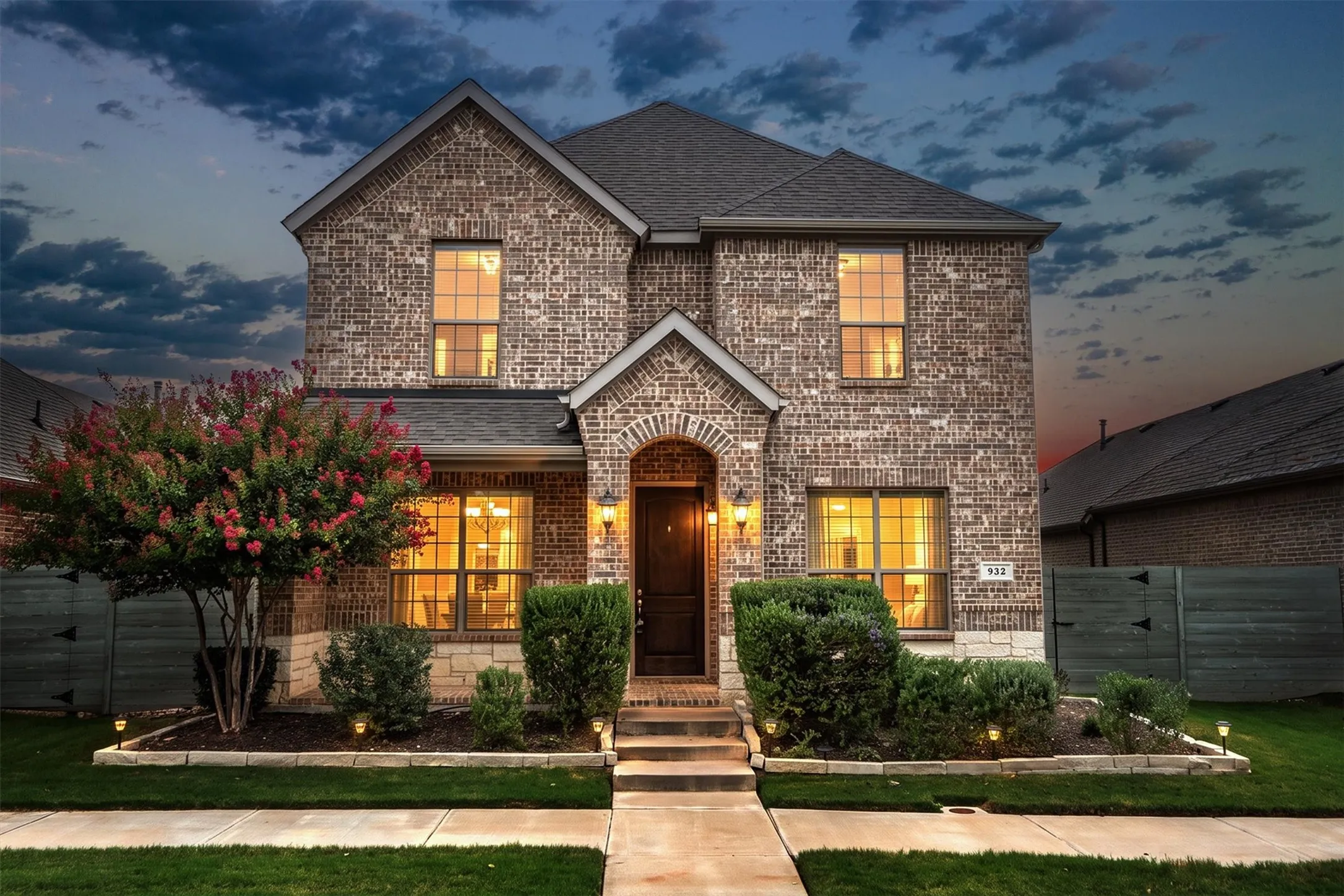 Single Family Residence For Sale in Denton County , 932 Parkside Drive, Argyle, Texas 76226, 4 Bedroom, 3 Bathroom, 2 Garage spaces, 2,298 Sqft, built in 2019, mls#21327026, Real Estate Agent in Argyle, Homes For Sale in Denton county, Homes For Sale in Argyle, Realtor in Argyle Texas, Real Estate Brokerage Independent Realty Texas, Luminita Cordes Realtor