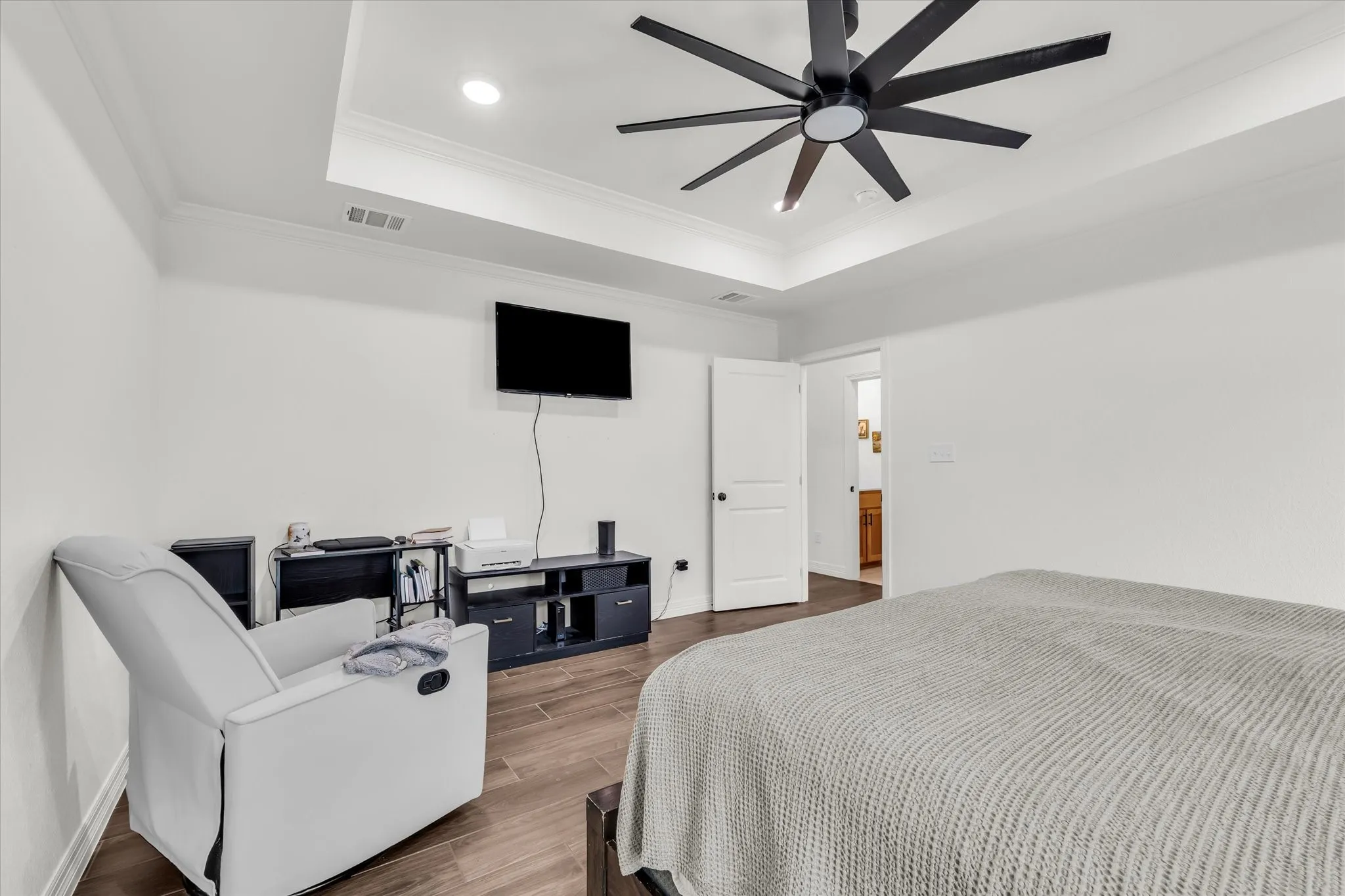Single Family Residence For Sale in Mc Lennan County , 820 Secretariat Drive, Hewitt, Texas 76643, 4 Bedroom, 3 Bathroom, 2 Garage spaces, 2,128 Sqft, built in 2024, mls#21337301, Real Estate Agent in Hewitt, Homes For Sale in Mc Lennan county, Homes For Sale in Hewitt, Realtor in Hewitt Texas, Real Estate Brokerage Independent Realty Texas, Luminita Cordes Realtor