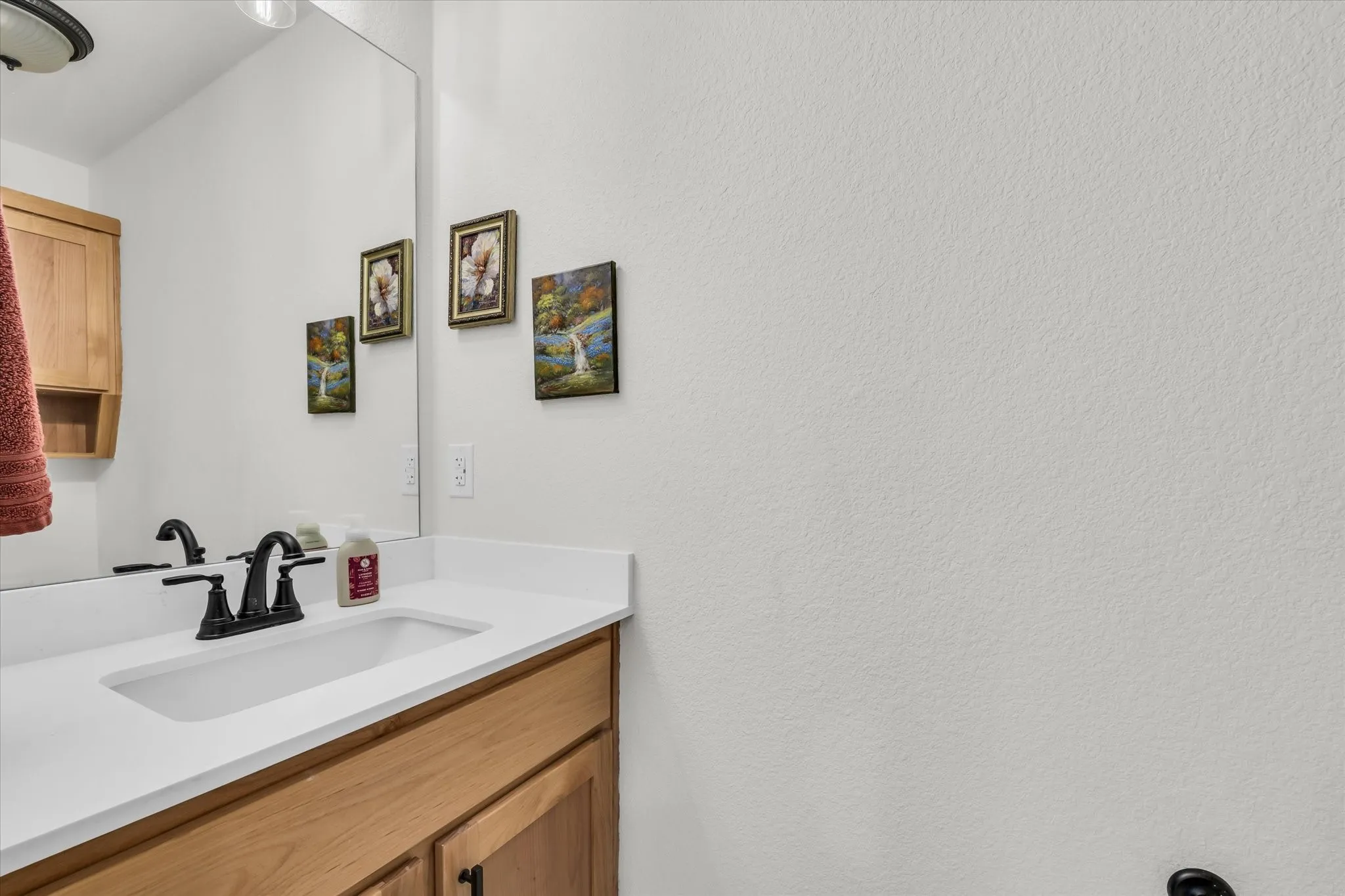 Single Family Residence For Sale in Mc Lennan County , 820 Secretariat Drive, Hewitt, Texas 76643, 4 Bedroom, 3 Bathroom, 2 Garage spaces, 2,128 Sqft, built in 2024, mls#21337301, Real Estate Agent in Hewitt, Homes For Sale in Mc Lennan county, Homes For Sale in Hewitt, Realtor in Hewitt Texas, Real Estate Brokerage Independent Realty Texas, Luminita Cordes Realtor