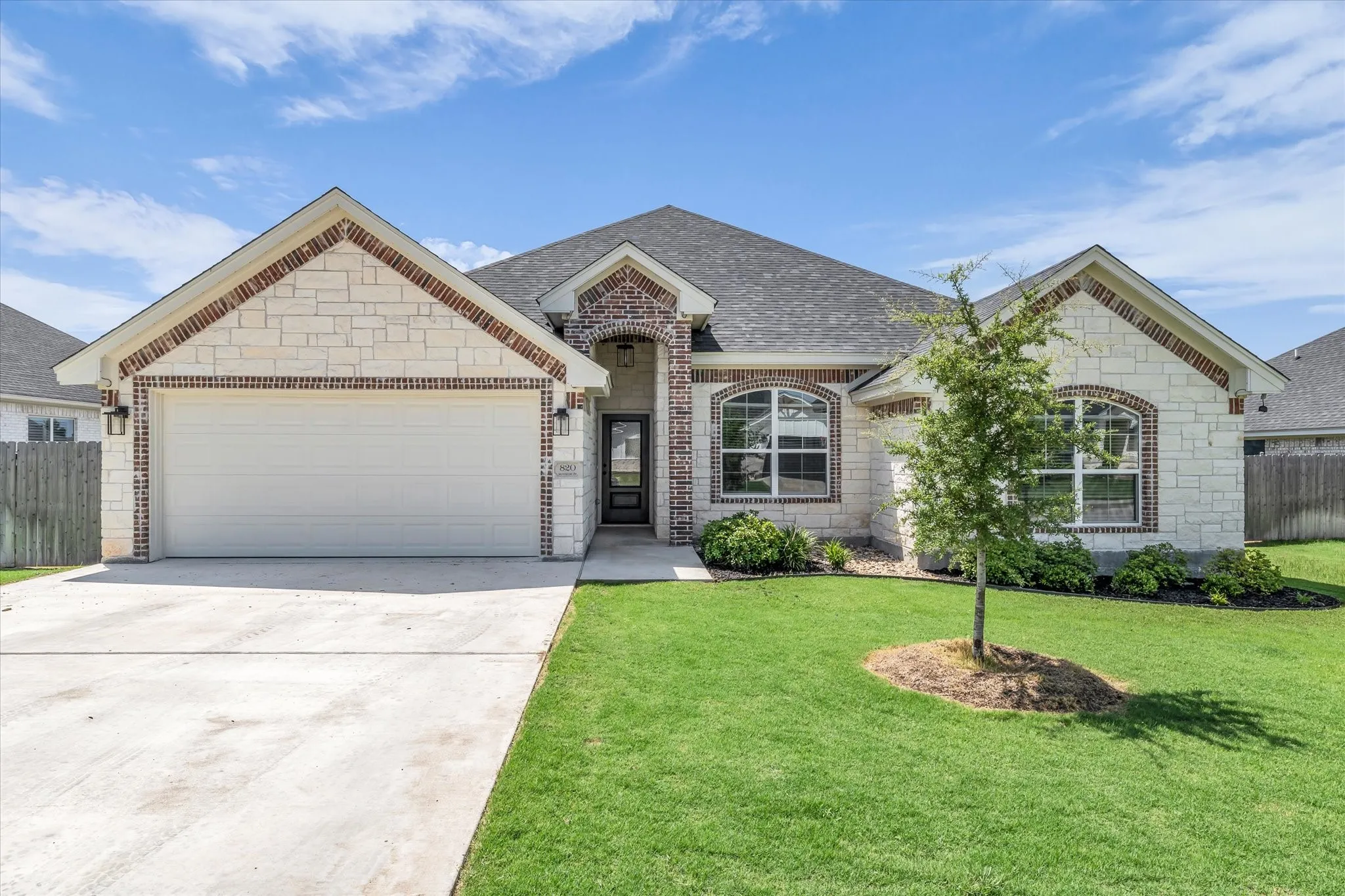 Single Family Residence For Sale in Mc Lennan County , 820 Secretariat Drive, Hewitt, Texas 76643, 4 Bedroom, 3 Bathroom, 2 Garage spaces, 2,128 Sqft, built in 2024, mls#21337301, Real Estate Agent in Hewitt, Homes For Sale in Mc Lennan county, Homes For Sale in Hewitt, Realtor in Hewitt Texas, Real Estate Brokerage Independent Realty Texas, Luminita Cordes Realtor