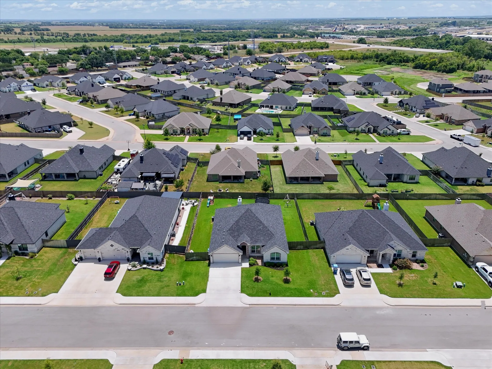 Single Family Residence For Sale in Mc Lennan County , 820 Secretariat Drive, Hewitt, Texas 76643, 4 Bedroom, 3 Bathroom, 2 Garage spaces, 2,128 Sqft, built in 2024, mls#21337301, Real Estate Agent in Hewitt, Homes For Sale in Mc Lennan county, Homes For Sale in Hewitt, Realtor in Hewitt Texas, Real Estate Brokerage Independent Realty Texas, Luminita Cordes Realtor