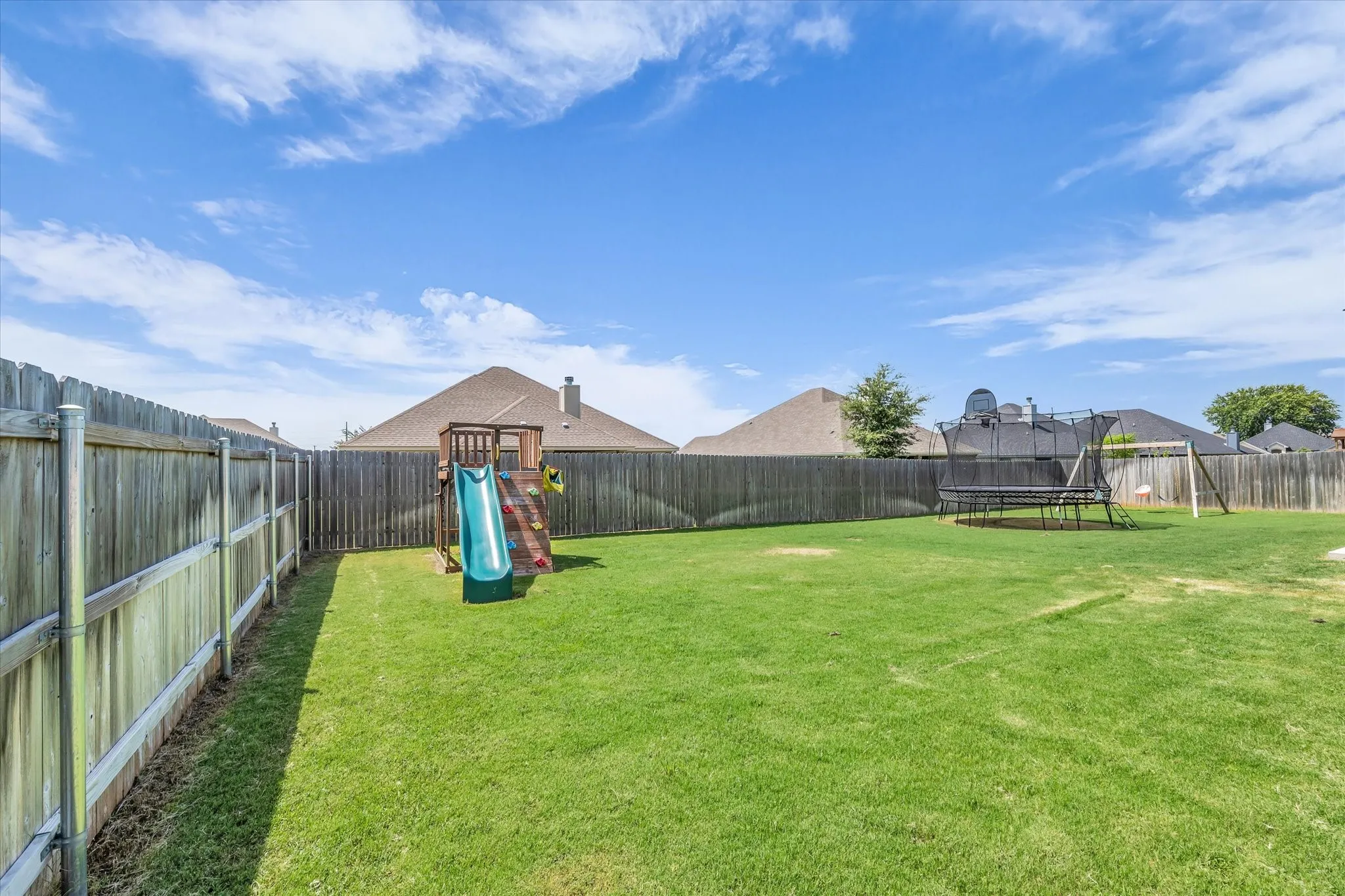 Single Family Residence For Sale in Mc Lennan County , 820 Secretariat Drive, Hewitt, Texas 76643, 4 Bedroom, 3 Bathroom, 2 Garage spaces, 2,128 Sqft, built in 2024, mls#21337301, Real Estate Agent in Hewitt, Homes For Sale in Mc Lennan county, Homes For Sale in Hewitt, Realtor in Hewitt Texas, Real Estate Brokerage Independent Realty Texas, Luminita Cordes Realtor