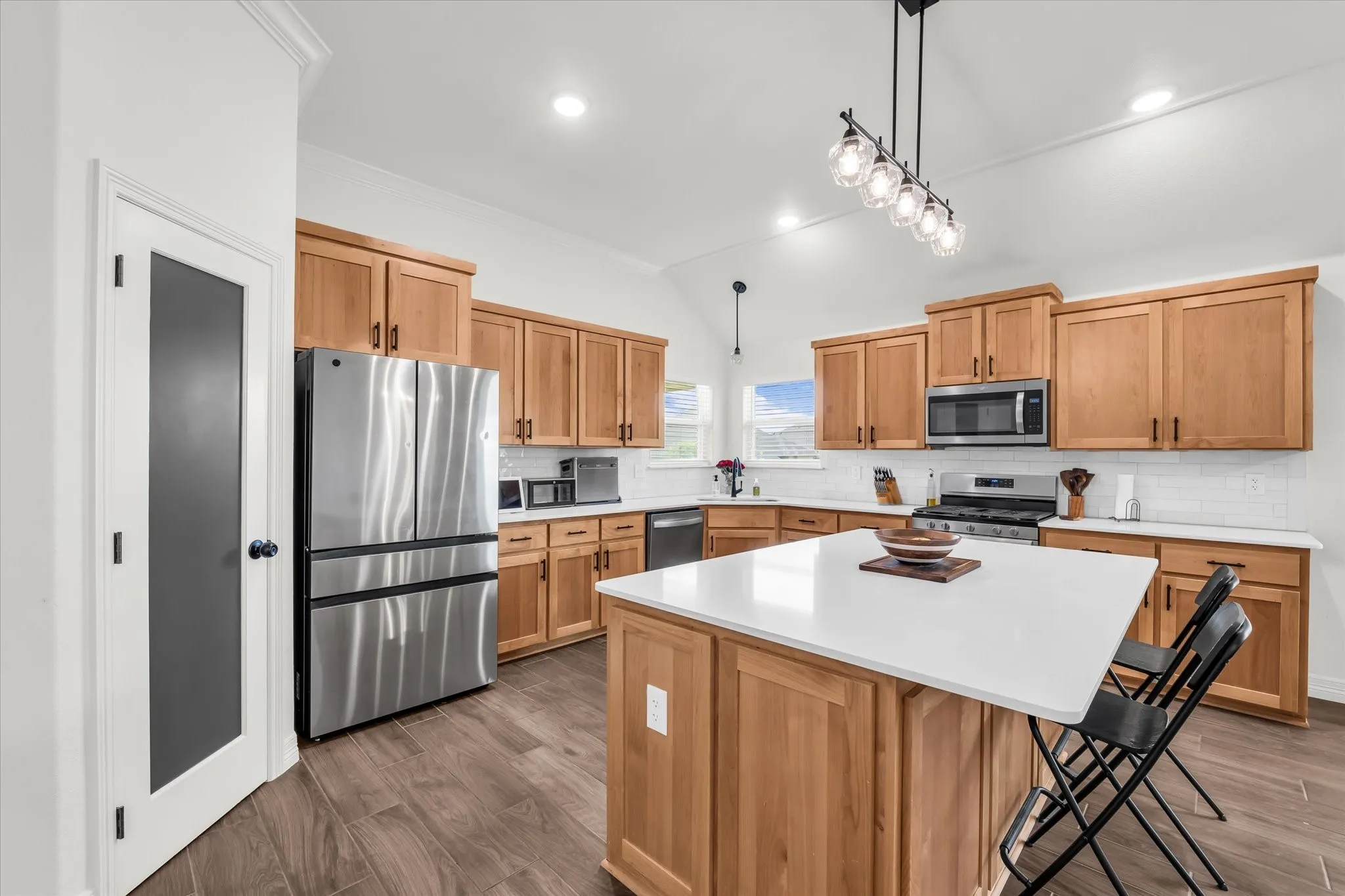 Single Family Residence For Sale in Mc Lennan County , 820 Secretariat Drive, Hewitt, Texas 76643, 4 Bedroom, 3 Bathroom, 2 Garage spaces, 2,128 Sqft, built in 2024, mls#21337301, Real Estate Agent in Hewitt, Homes For Sale in Mc Lennan county, Homes For Sale in Hewitt, Realtor in Hewitt Texas, Real Estate Brokerage Independent Realty Texas, Luminita Cordes Realtor