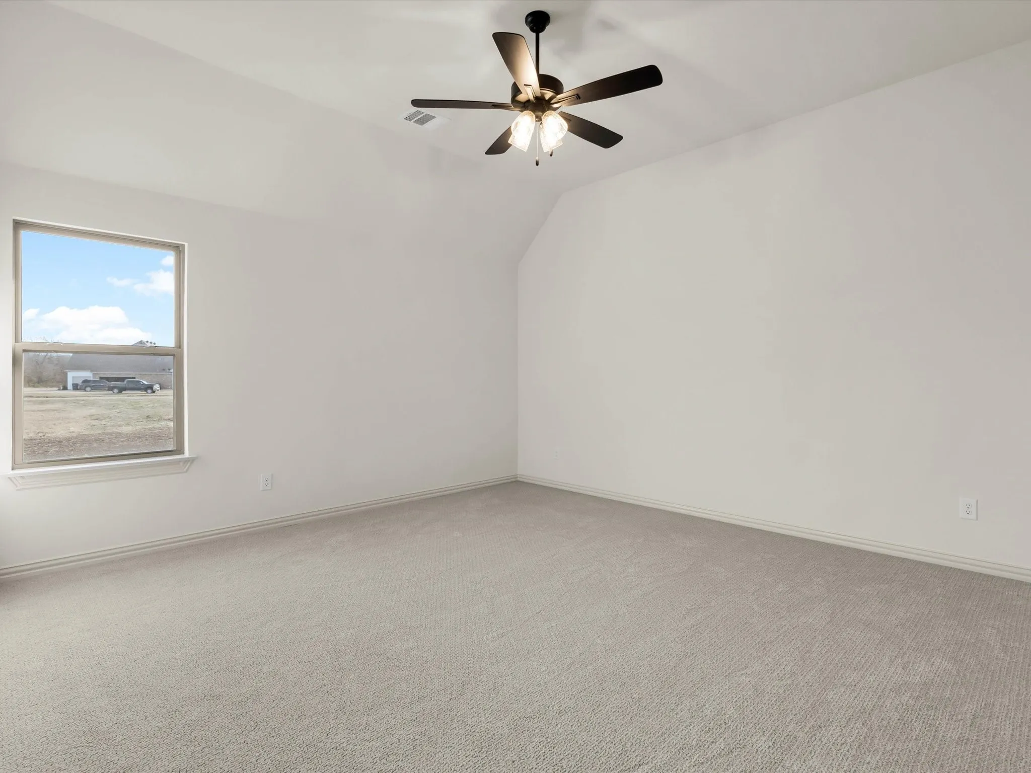 Single Family Residence For Sale in Parker County , 1013 Silver Sage, Weatherford, Texas 76085, 4 Bedroom, 3 Bathroom, 3 Garage spaces, 2,815 Sqft, built in 2025, mls#21329422, Real Estate Agent in Weatherford, Homes For Sale in Parker county, Homes For Sale in Weatherford, Realtor in Weatherford Texas, Real Estate Brokerage Independent Realty Texas, Luminita Cordes Realtor