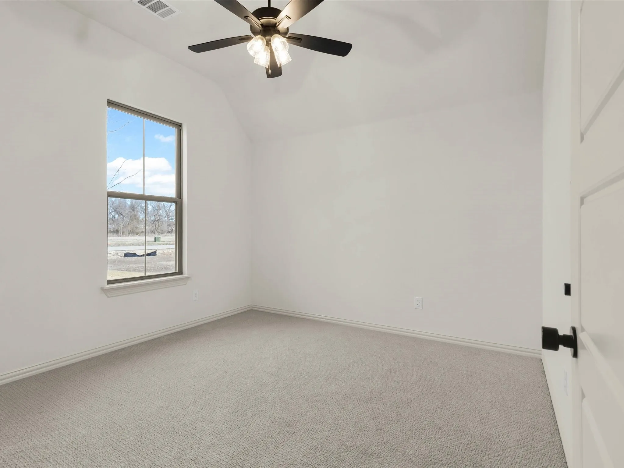 Single Family Residence For Sale in Parker County , 1013 Silver Sage, Weatherford, Texas 76085, 4 Bedroom, 3 Bathroom, 3 Garage spaces, 2,815 Sqft, built in 2025, mls#21329422, Real Estate Agent in Weatherford, Homes For Sale in Parker county, Homes For Sale in Weatherford, Realtor in Weatherford Texas, Real Estate Brokerage Independent Realty Texas, Luminita Cordes Realtor