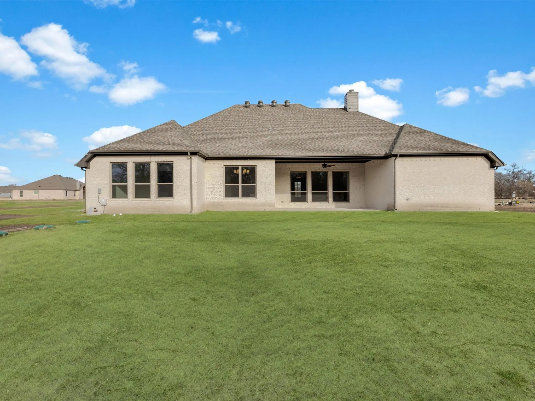 Single Family Residence For Sale in Parker County , 1013 Silver Sage, Weatherford, Texas 76085, 4 Bedroom, 3 Bathroom, 3 Garage spaces, 2,815 Sqft, built in 2025, mls#21329422, Real Estate Agent in Weatherford, Homes For Sale in Parker county, Homes For Sale in Weatherford, Realtor in Weatherford Texas, Real Estate Brokerage Independent Realty Texas, Luminita Cordes Realtor