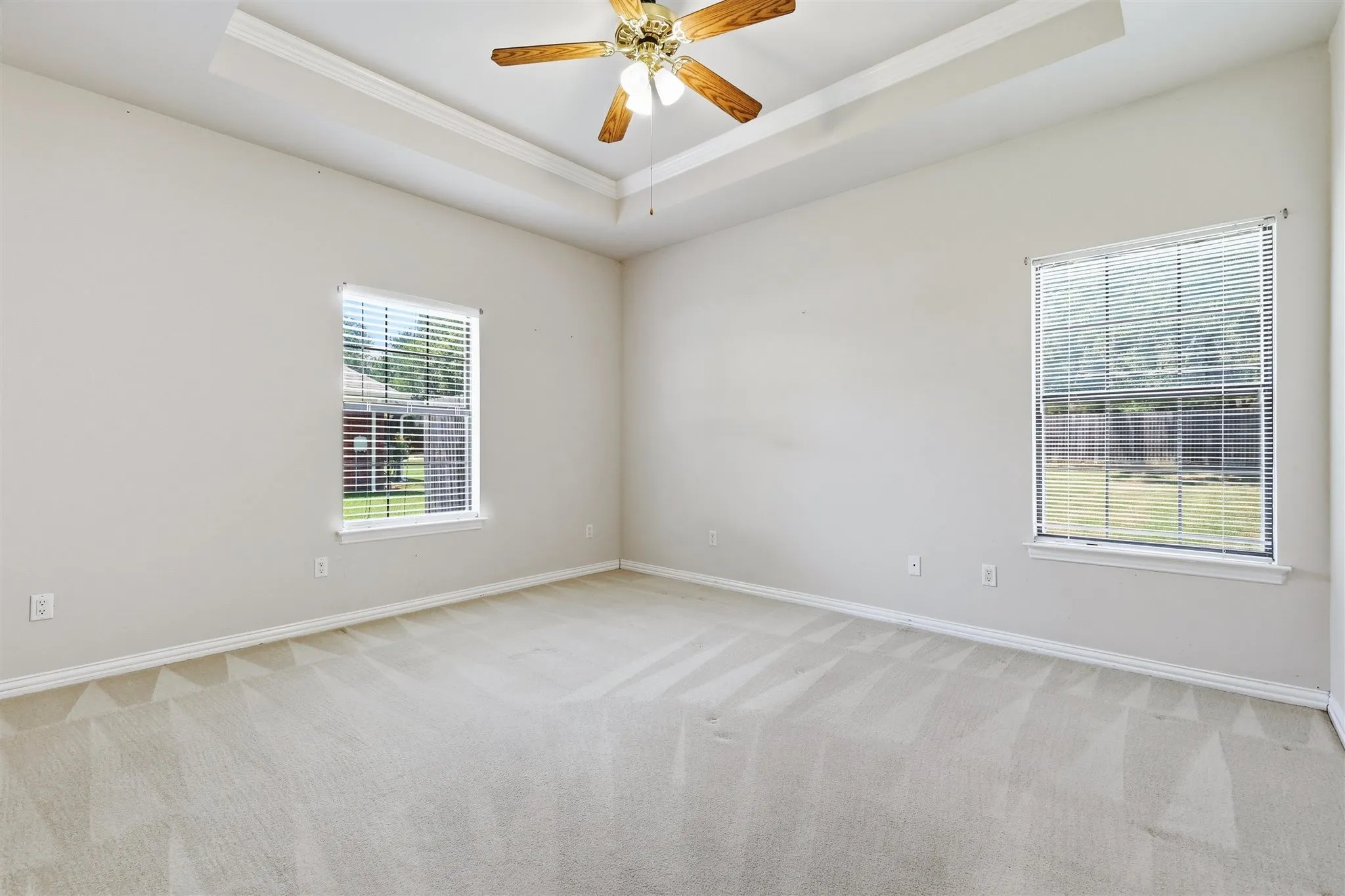 Single Family Residence For Sale in Wise County , 2103 Fair Oaks Drive, Bridgeport, Texas 76426, 3 Bedroom, 2 Bathroom, 2 Garage spaces, 1,671 Sqft, built in 2000, Price $325,000, mls#21339021, Real Estate Agent in Bridgeport, Homes For Sale in Wise county, Homes For Sale in Bridgeport, Realtor in Bridgeport Texas, Real Estate Brokerage Independent Realty Texas, Luminita Cordes Realtor