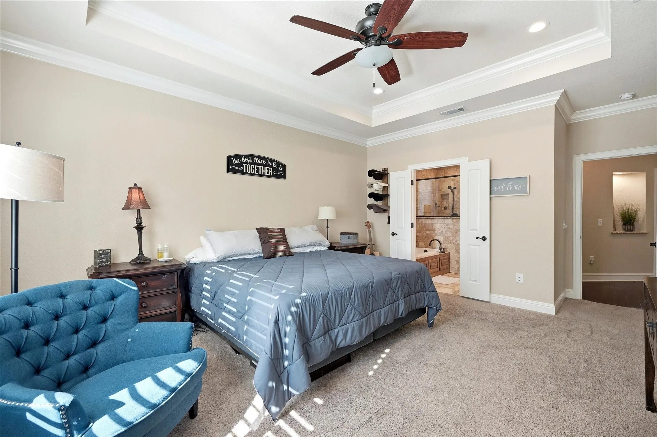 Single Family Residence For Sale in Grayson County , 21 Lone Oak Boulevard, Pottsboro, Texas 75076, 3 Bedroom, 3 Bathroom, 2 Garage spaces, 2,171 Sqft, built in 2015, mls#21339279, Real Estate Agent in Pottsboro, Homes For Sale in Grayson county, Homes For Sale in Pottsboro, Realtor in Pottsboro Texas, Real Estate Brokerage Independent Realty Texas, Luminita Cordes Realtor