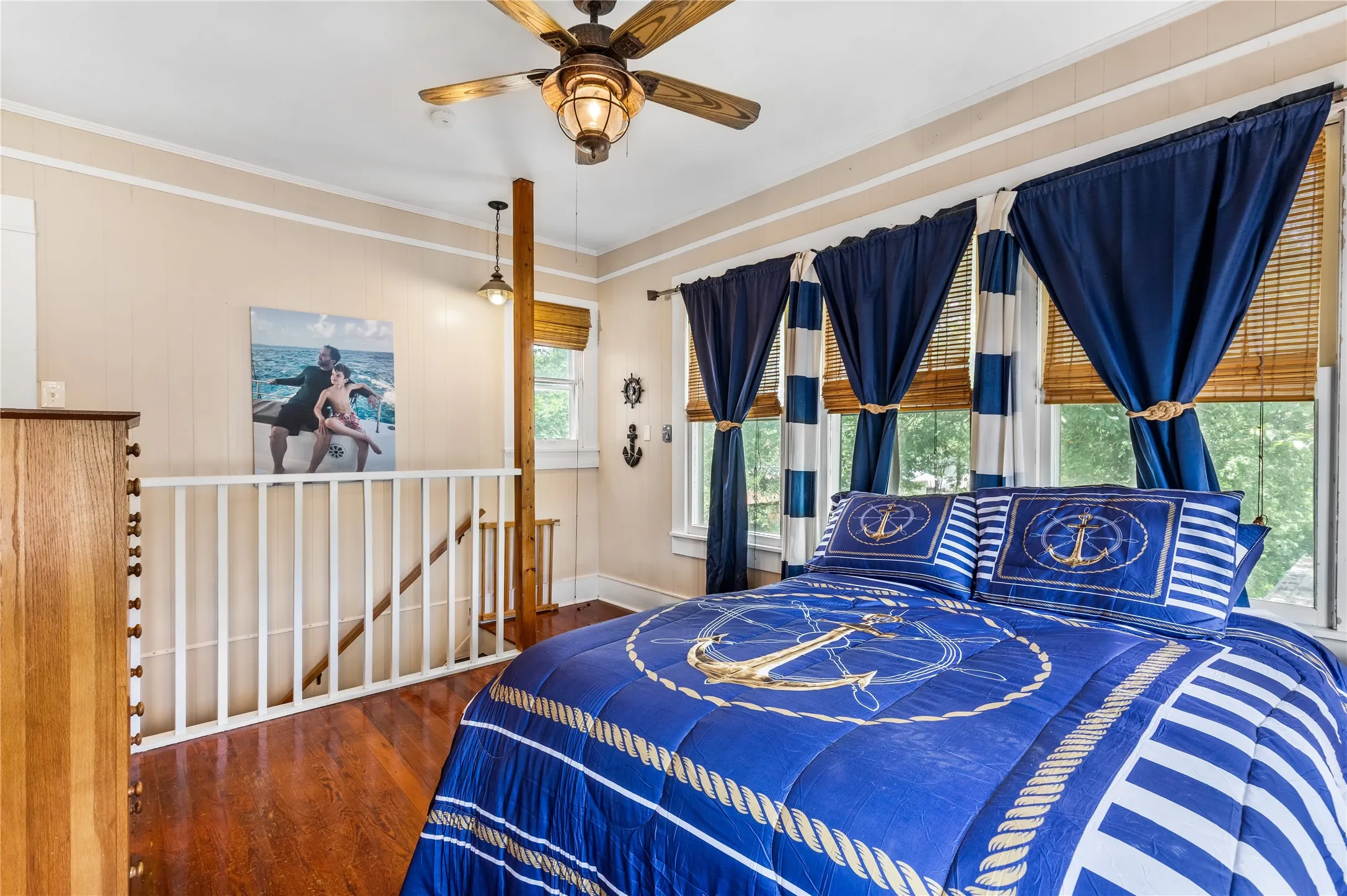 Single Family Residence For Sale in Grayson County , 1319 S Crockett Street, Sherman, Texas 75090, 4 Bedroom, 2 Bathroom, 2 Garage spaces, 3,229 Sqft, built in 1900, mls#21339284, Real Estate Agent in Sherman, Homes For Sale in Grayson county, Homes For Sale in Sherman, Realtor in Sherman Texas, Real Estate Brokerage Independent Realty Texas, Luminita Cordes Realtor