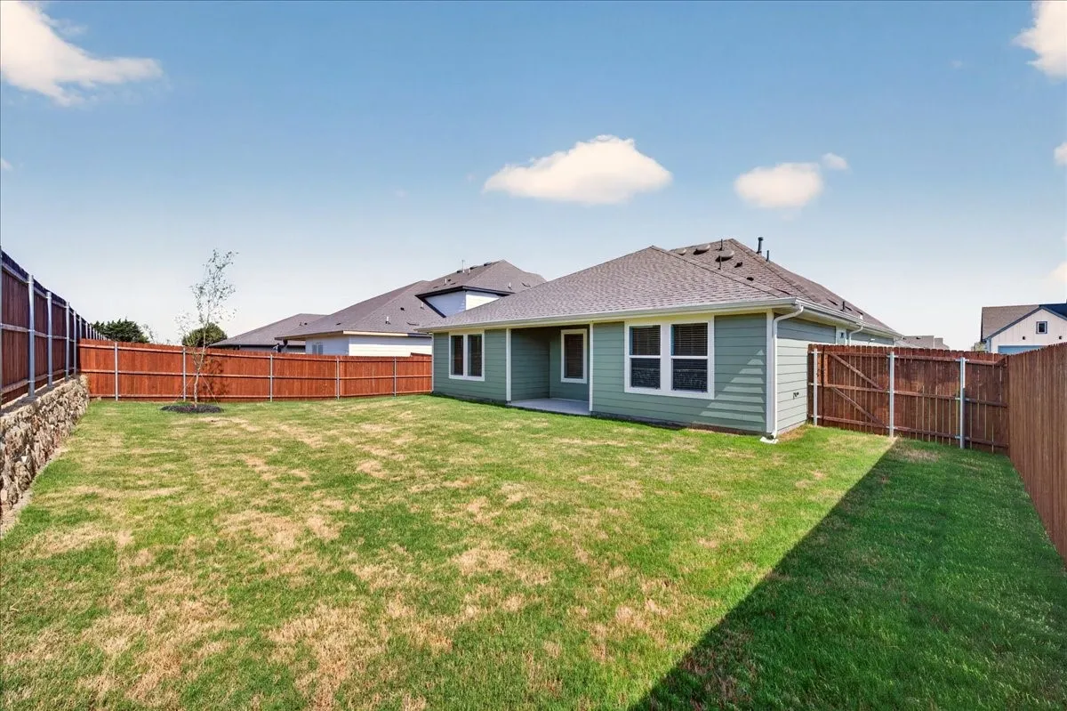 Single Family Residence For Rent in Cooke County , 717 Sweet Pea, Pilot Point, Texas 76258, 3 Bedroom, 2 Bathroom, 2 Garage spaces, 1,601 Sqft, built in 2026, mls#21337317, Real Estate Agent in Pilot Point, Homes For Rent in Cooke county, Homes For Rent in Pilot Point, Realtor in Pilot Point Texas, Real Estate Brokerage Independent Realty Texas, Luminita Cordes Realtor