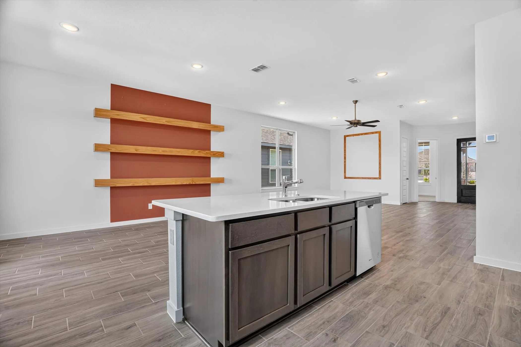 Single Family Residence For Rent in Johnson County , 620 Godley, Godley, Texas 76044, 3 Bedroom, 2 Bathroom, 2 Garage spaces, 1,717 Sqft, built in 2022, mls#21338393, Real Estate Agent in Godley, Homes For Rent in Johnson county, Homes For Rent in Godley, Realtor in Godley Texas, Real Estate Brokerage Independent Realty Texas, Luminita Cordes Realtor