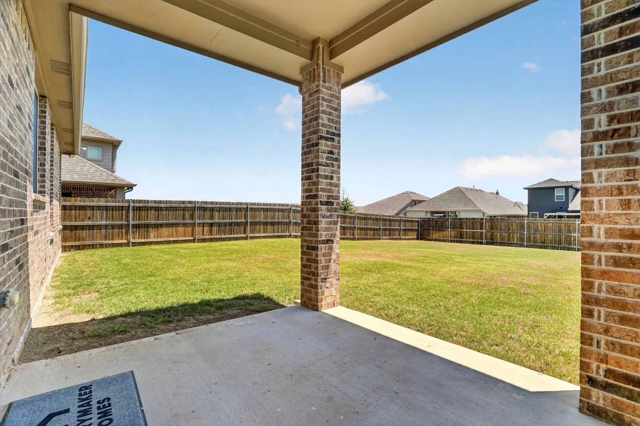 Single Family Residence For Rent in Johnson County , 620 Godley, Godley, Texas 76044, 3 Bedroom, 2 Bathroom, 2 Garage spaces, 1,717 Sqft, built in 2022, mls#21338393, Real Estate Agent in Godley, Homes For Rent in Johnson county, Homes For Rent in Godley, Realtor in Godley Texas, Real Estate Brokerage Independent Realty Texas, Luminita Cordes Realtor