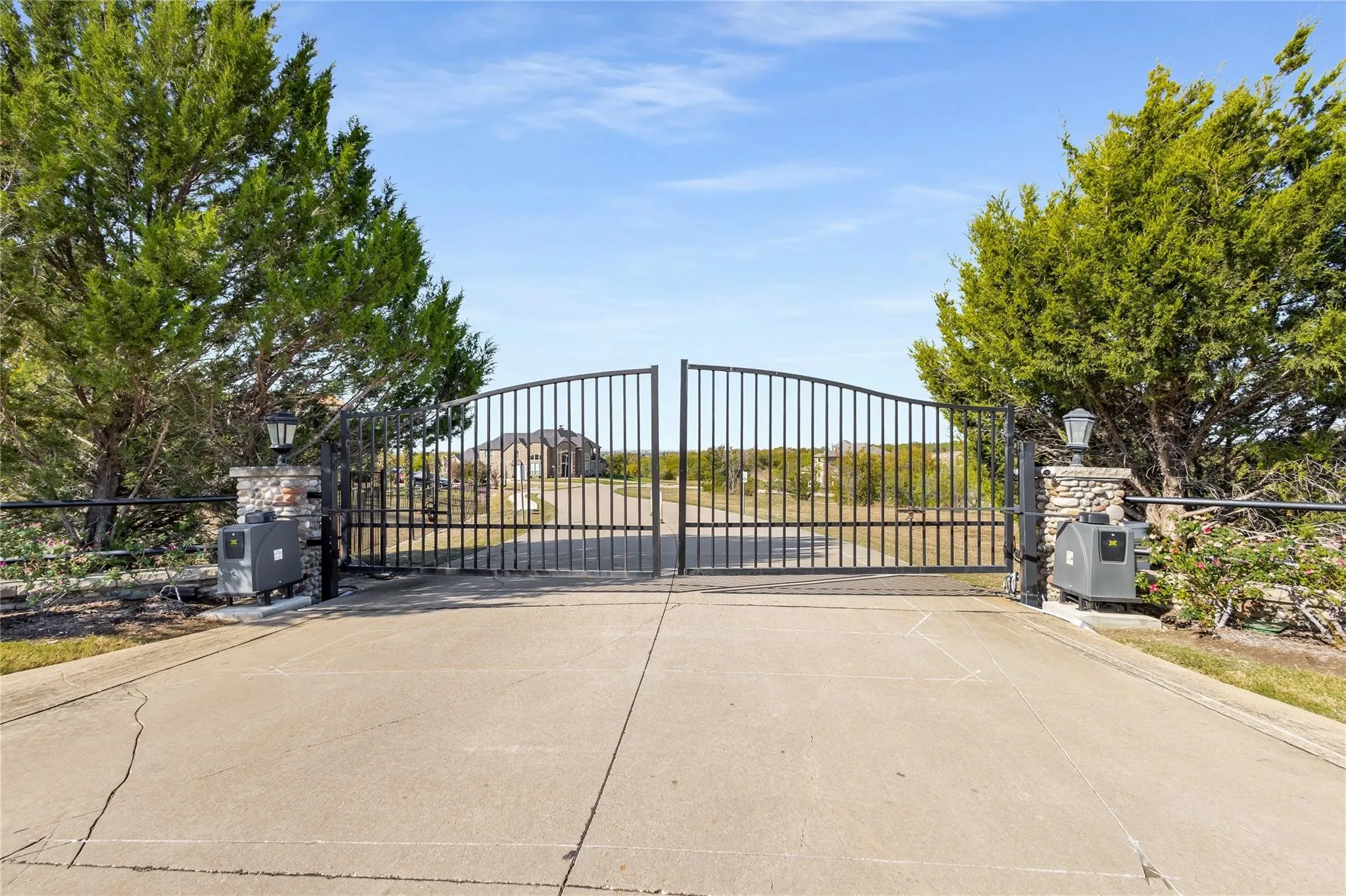 Unimproved Land For Sale in Dallas County , 3148 Sanctuary Drive, Grand Prairie, Texas 75104, 0, 0, Garage spaces, 0 Sqft, built in 0, Price $289,000, mls#21338259, Real Estate Agent in Grand Prairie, Homes For Sale in Dallas county, Homes For Sale in Grand Prairie, Realtor in Grand Prairie Texas, Real Estate Brokerage Independent Realty Texas, Luminita Cordes Realtor