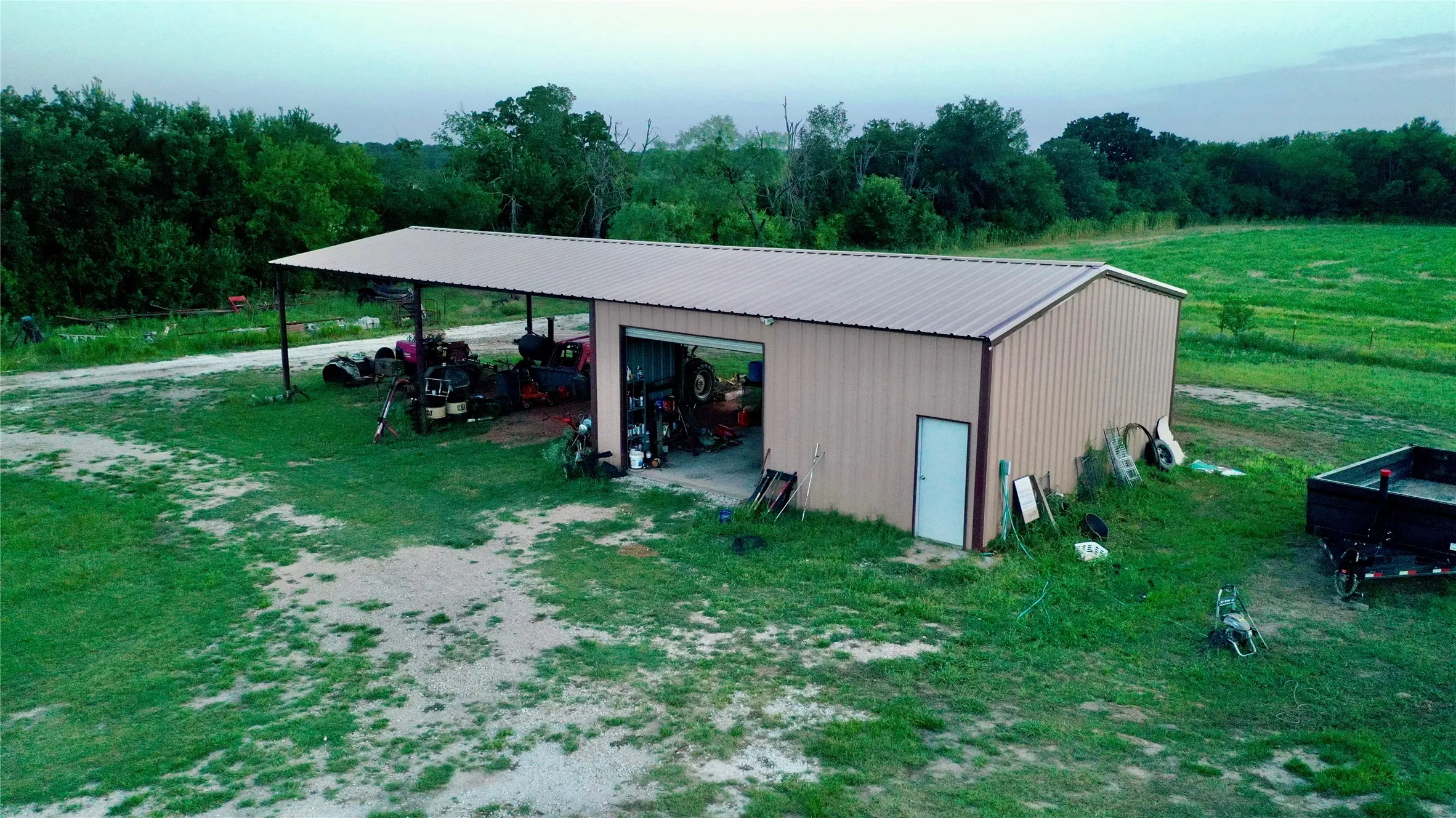 Single Family Residence For Sale in Limestone County , 1347 Lcr 152, Mount Calm, Texas 76673, 3 Bedroom, 2 Bathroom, Garage spaces, 1,628 Sqft, built in 2018, mls#21339307, Real Estate Agent in Mount Calm, Homes For Sale in Limestone county, Homes For Sale in Mount Calm, Realtor in Mount Calm Texas, Real Estate Brokerage Independent Realty Texas, Luminita Cordes Realtor