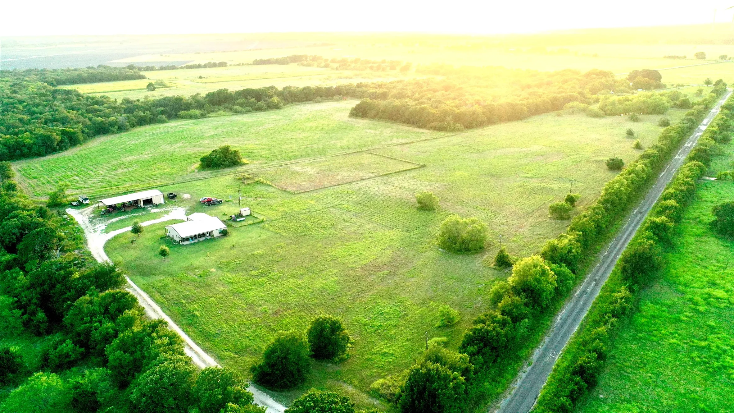 Single Family Residence For Sale in Limestone County , 1347 Lcr 152, Mount Calm, Texas 76673, 3 Bedroom, 2 Bathroom, Garage spaces, 1,628 Sqft, built in 2018, mls#21339307, Real Estate Agent in Mount Calm, Homes For Sale in Limestone county, Homes For Sale in Mount Calm, Realtor in Mount Calm Texas, Real Estate Brokerage Independent Realty Texas, Luminita Cordes Realtor