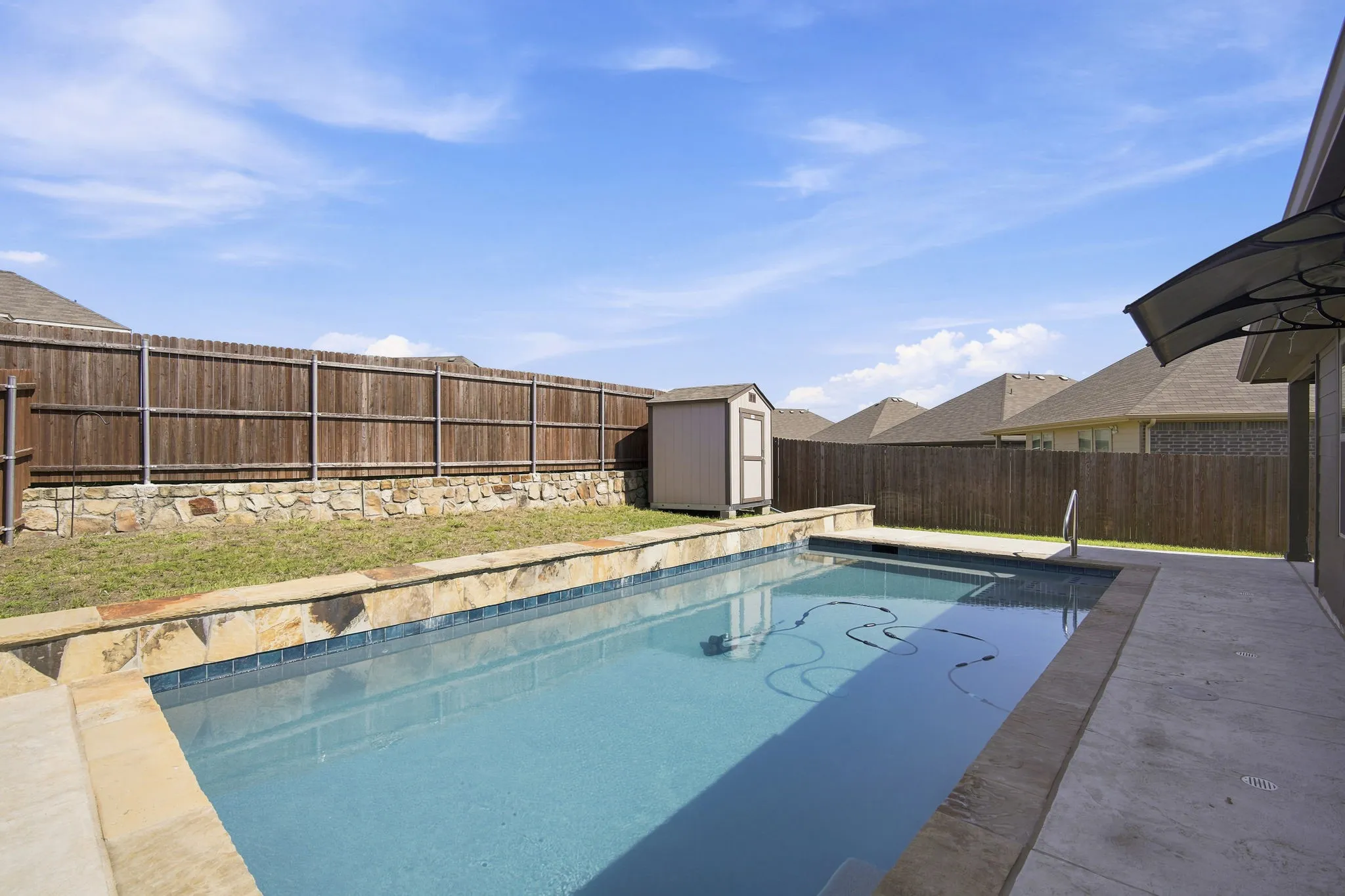 Single Family Residence For Sale in Ellis County , 1100 Canterbury Lane, Ennis, Texas 75119, 4 Bedroom, 2 Bathroom, 2 Garage spaces, 1,699 Sqft, built in 2022, mls#21338121, Real Estate Agent in Ennis, Homes For Sale in Ellis county, Homes For Sale in Ennis, Realtor in Ennis Texas, Real Estate Brokerage Independent Realty Texas, Luminita Cordes Realtor