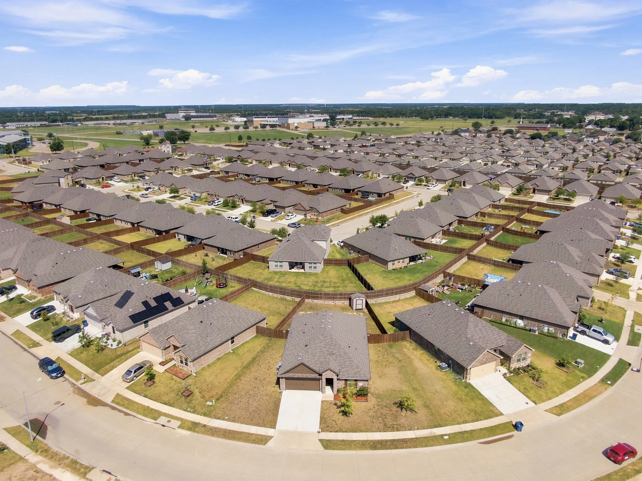 Single Family Residence For Sale in Ellis County , 1100 Canterbury Lane, Ennis, Texas 75119, 4 Bedroom, 2 Bathroom, 2 Garage spaces, 1,699 Sqft, built in 2022, mls#21338121, Real Estate Agent in Ennis, Homes For Sale in Ellis county, Homes For Sale in Ennis, Realtor in Ennis Texas, Real Estate Brokerage Independent Realty Texas, Luminita Cordes Realtor