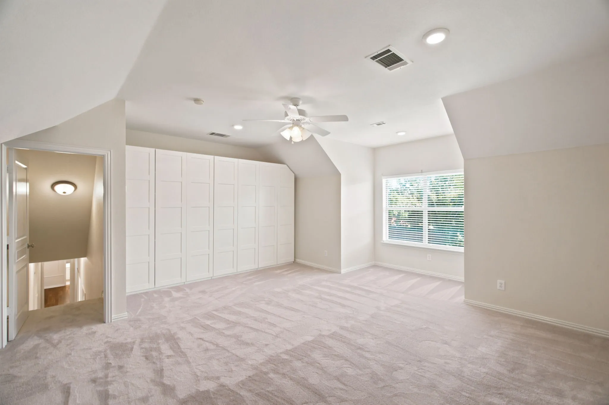 Second floor bonus room