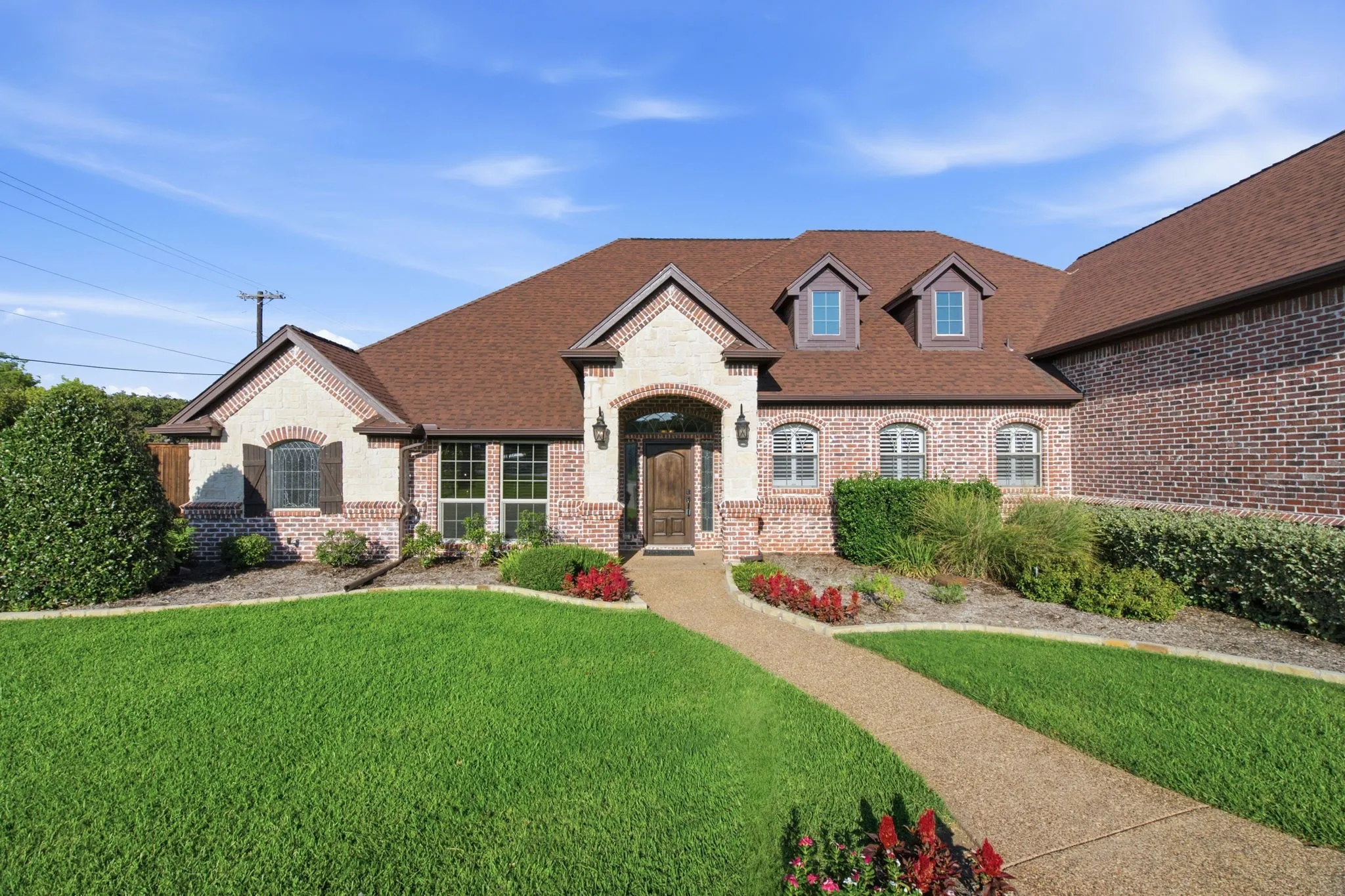 Single Family Residence For Sale in Denton County , 8470 Steeplechase Circle, Argyle, Texas 76226, 4 Bedroom, 4 Bathroom, 3 Garage spaces, 3,626 Sqft, built in 2002, mls#21339313, Real Estate Agent in Argyle, Homes For Sale in Denton county, Homes For Sale in Argyle, Realtor in Argyle Texas, Real Estate Brokerage Independent Realty Texas, Luminita Cordes Realtor