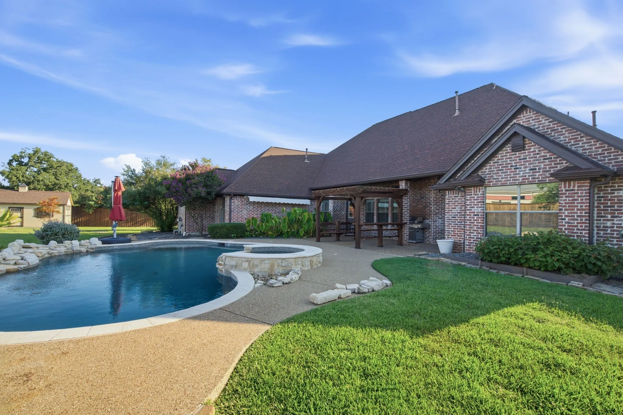 Single Family Residence For Sale in Denton County , 8470 Steeplechase Circle, Argyle, Texas 76226, 4 Bedroom, 4 Bathroom, 3 Garage spaces, 3,626 Sqft, built in 2002, mls#21339313, Real Estate Agent in Argyle, Homes For Sale in Denton county, Homes For Sale in Argyle, Realtor in Argyle Texas, Real Estate Brokerage Independent Realty Texas, Luminita Cordes Realtor
