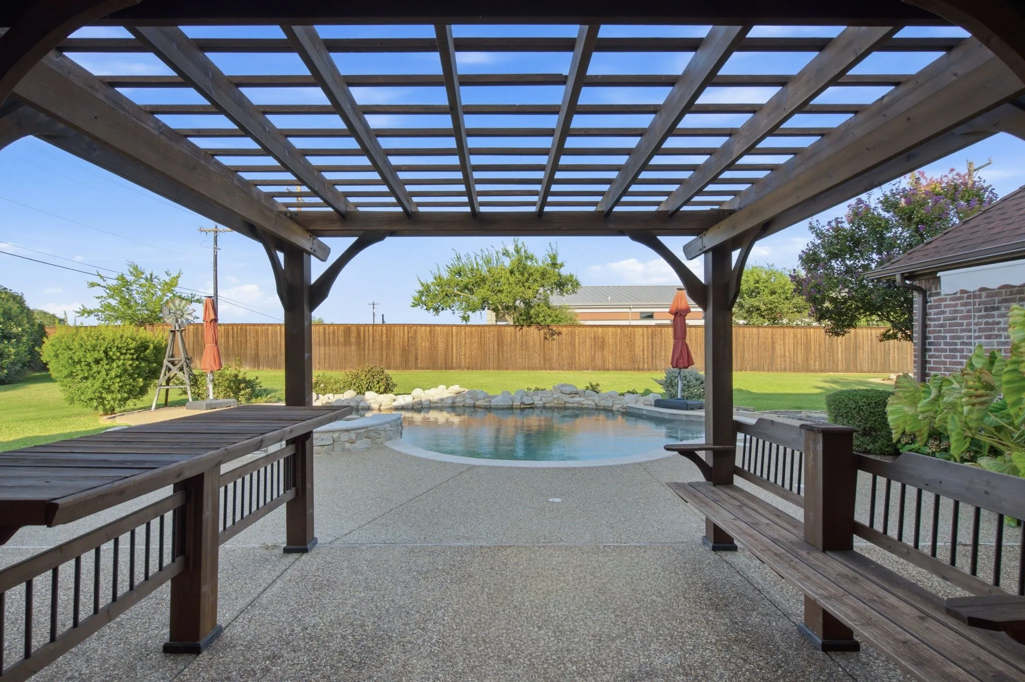 Single Family Residence For Sale in Denton County , 8470 Steeplechase Circle, Argyle, Texas 76226, 4 Bedroom, 4 Bathroom, 3 Garage spaces, 3,626 Sqft, built in 2002, mls#21339313, Real Estate Agent in Argyle, Homes For Sale in Denton county, Homes For Sale in Argyle, Realtor in Argyle Texas, Real Estate Brokerage Independent Realty Texas, Luminita Cordes Realtor