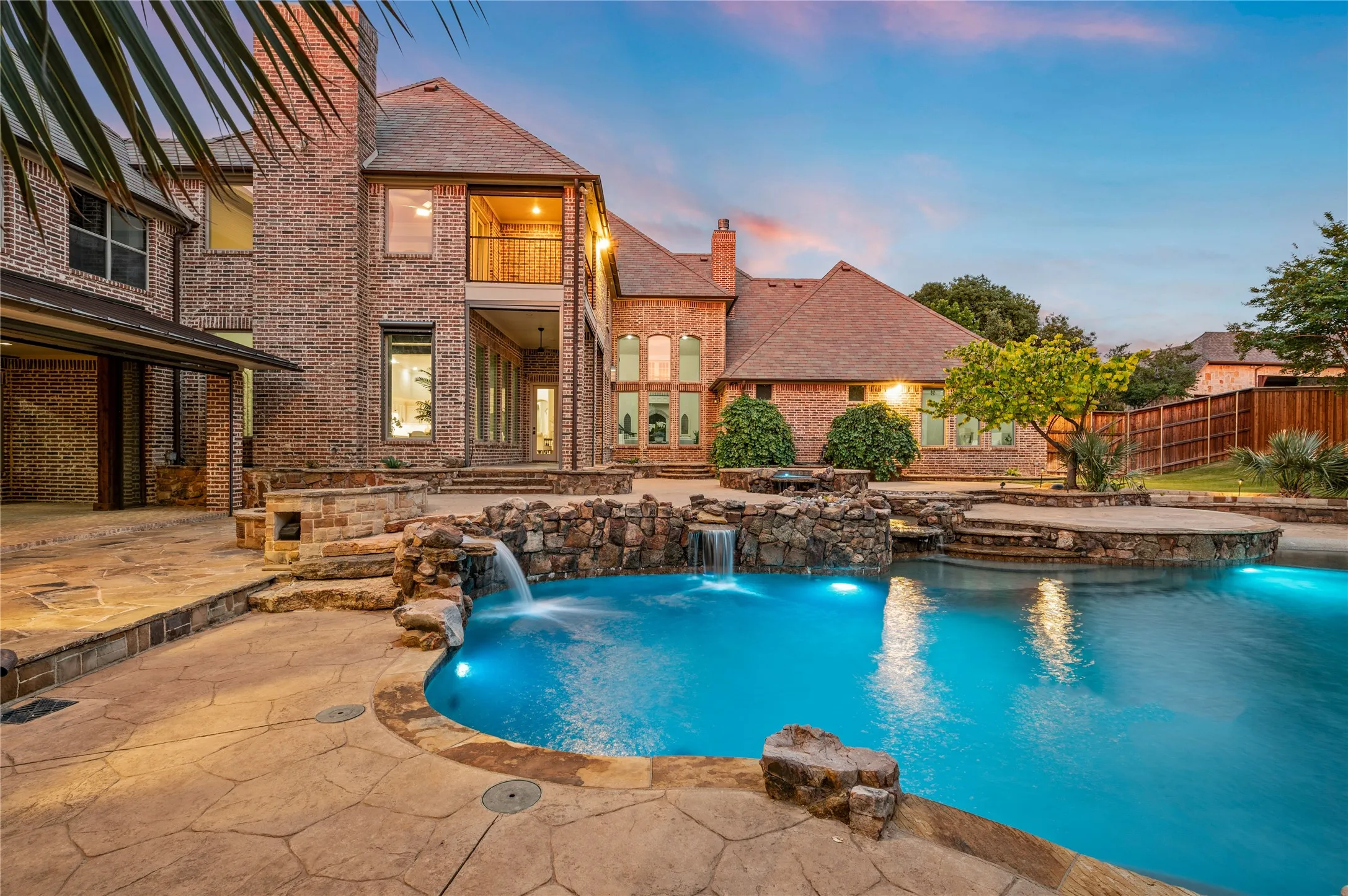 Single Family Residence For Sale in Denton County , 1609 Noble Way, Flower Mound, Texas 75022, 7 Bedroom, 9 Bathroom, 3 Garage spaces, 10,441 Sqft, built in 2005, mls#21338786, Real Estate Agent in Flower Mound, Homes For Sale in Denton county, Homes For Sale in Flower Mound, Realtor in Flower Mound Texas, Real Estate Brokerage Independent Realty Texas, Luminita Cordes Realtor