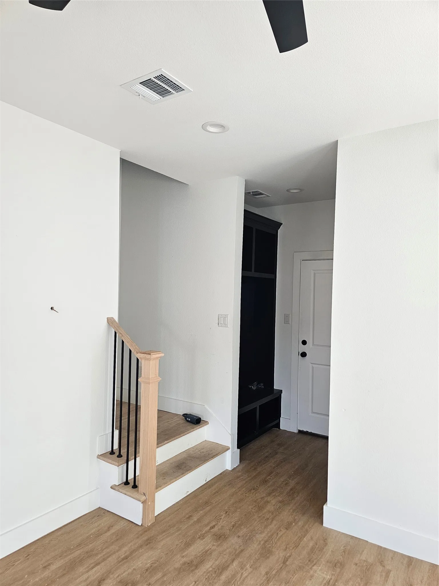 Townhouse For Sale in Dallas County , 5031 Colonial Avenue, Dallas, Texas 75215, 3 Bedroom, 3 Bathroom, 2 Garage spaces, 1,725 Sqft, built in 2026, mls#21339239, Real Estate Agent in Dallas, Homes For Sale in Dallas county, Homes For Sale in Dallas, Realtor in Dallas Texas, Real Estate Brokerage Independent Realty Texas, Luminita Cordes Realtor