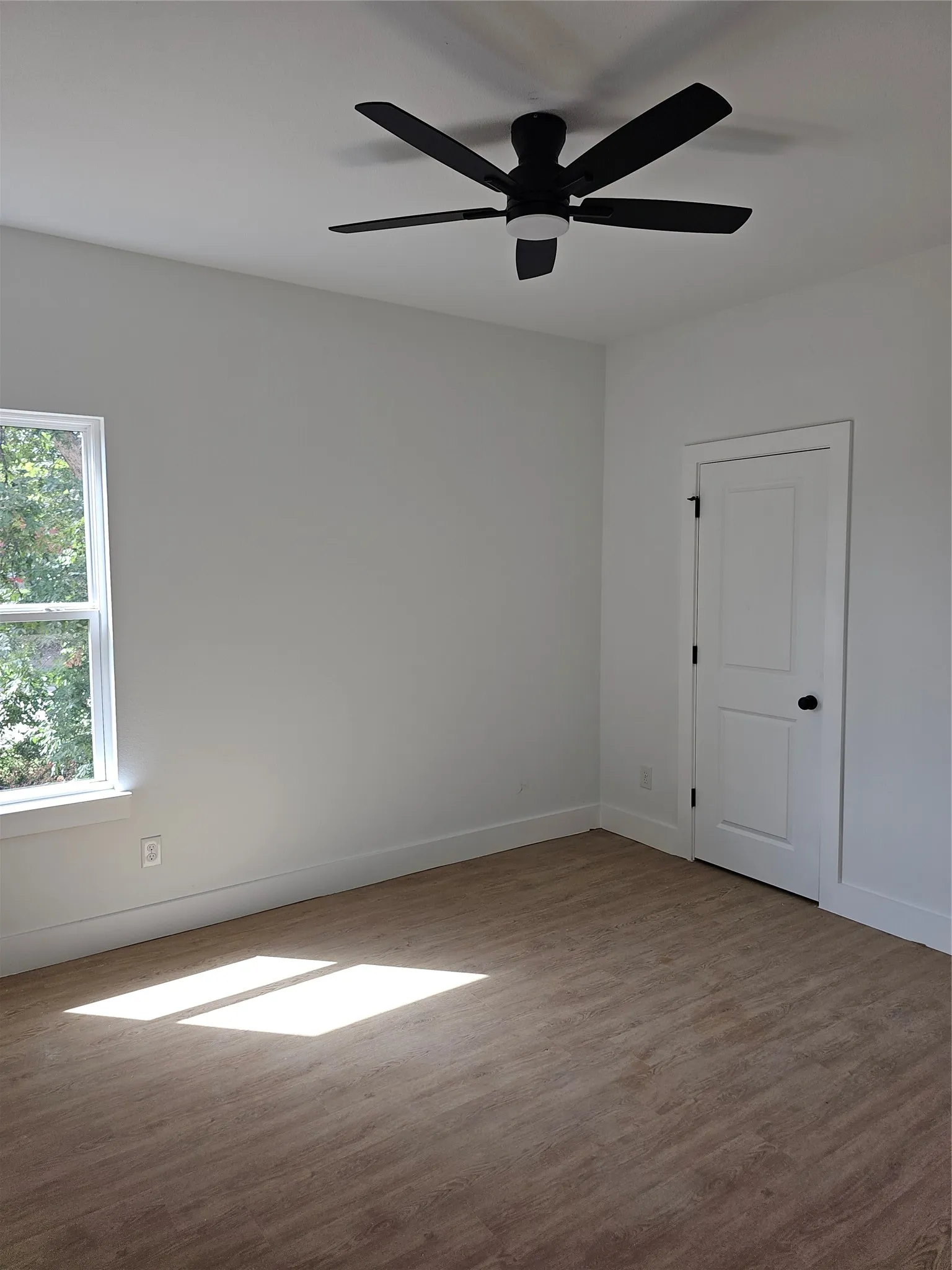 Townhouse For Sale in Dallas County , 5031 Colonial Avenue, Dallas, Texas 75215, 3 Bedroom, 3 Bathroom, 2 Garage spaces, 1,725 Sqft, built in 2026, mls#21339239, Real Estate Agent in Dallas, Homes For Sale in Dallas county, Homes For Sale in Dallas, Realtor in Dallas Texas, Real Estate Brokerage Independent Realty Texas, Luminita Cordes Realtor