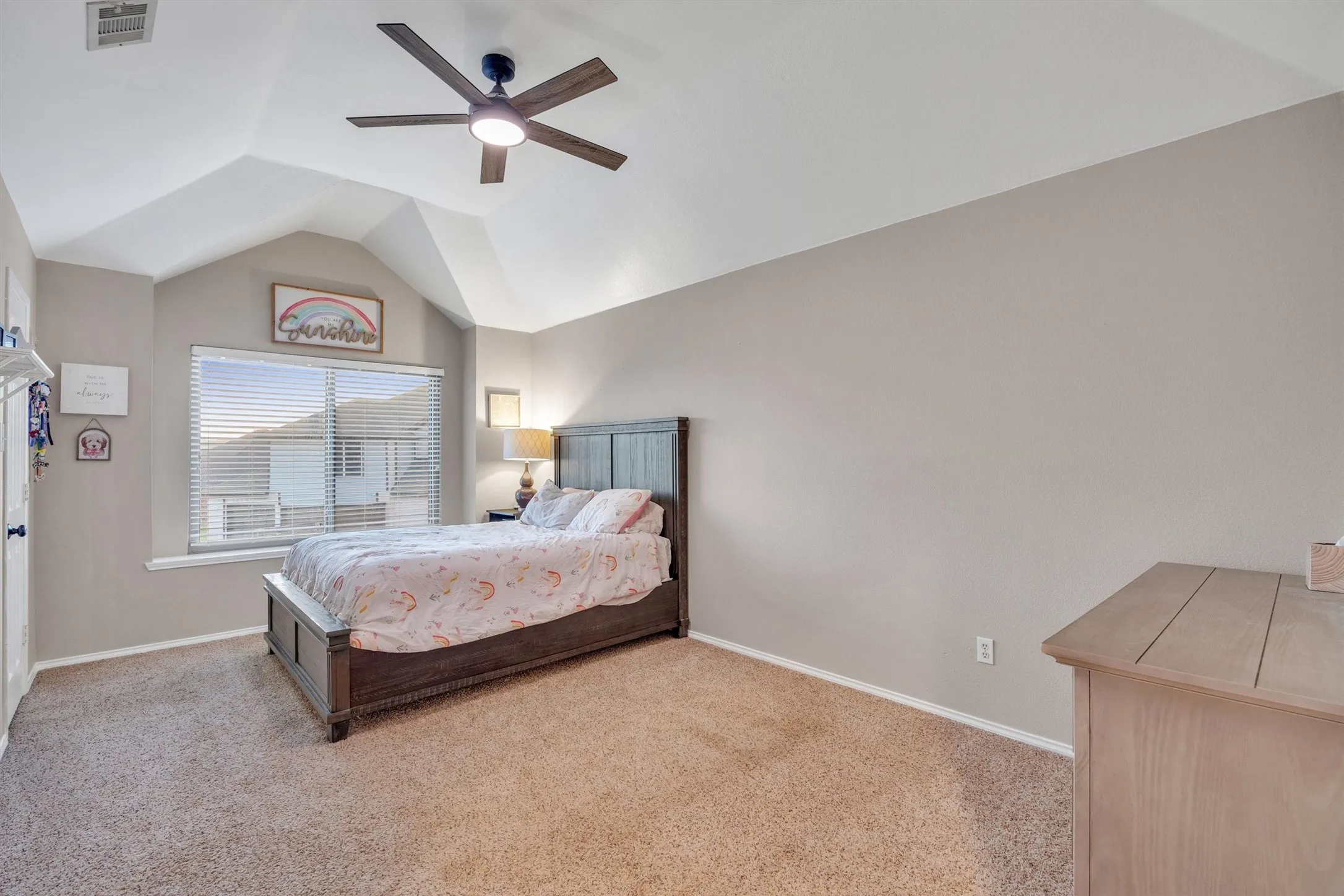 Single Family Residence For Sale in Denton County , 3837 Erath Drive, Carrollton, Texas 75010, 5 Bedroom, 4 Bathroom, 2 Garage spaces, 4,005 Sqft, built in 1999, mls#21339296, Real Estate Agent in Carrollton, Homes For Sale in Denton county, Homes For Sale in Carrollton, Realtor in Carrollton Texas, Real Estate Brokerage Independent Realty Texas, Luminita Cordes Realtor