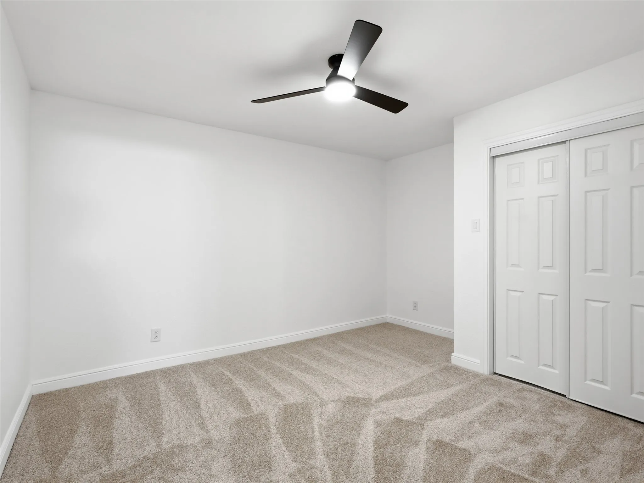 Single Family Residence For Sale in Collin County , 2369 Claridge Circle, Plano, Texas 75075, 4 Bedroom, 3 Bathroom, 2 Garage spaces, 2,356 Sqft, built in 1973, mls#21339343, Real Estate Agent in Plano, Homes For Sale in Collin county, Homes For Sale in Plano, Realtor in Plano Texas, Real Estate Brokerage Independent Realty Texas, Luminita Cordes Realtor