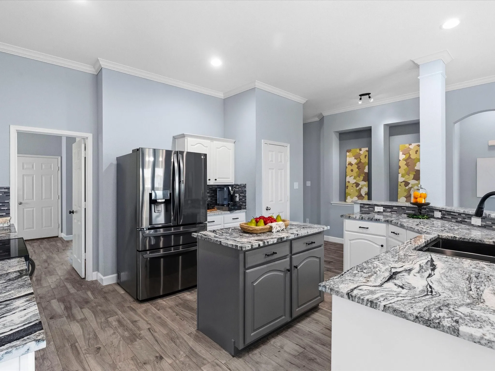 Single Family Residence For Sale in Tarrant County , 5845 Lamb Creek Drive, Fort Worth, Texas 76179, 4 Bedroom, 2 Bathroom, 2 Garage spaces, 2,487 Sqft, built in 2005, mls#21338931, Real Estate Agent in Fort Worth, Homes For Sale in Tarrant county, Homes For Sale in Fort Worth, Realtor in Fort Worth Texas, Real Estate Brokerage Independent Realty Texas, Luminita Cordes Realtor