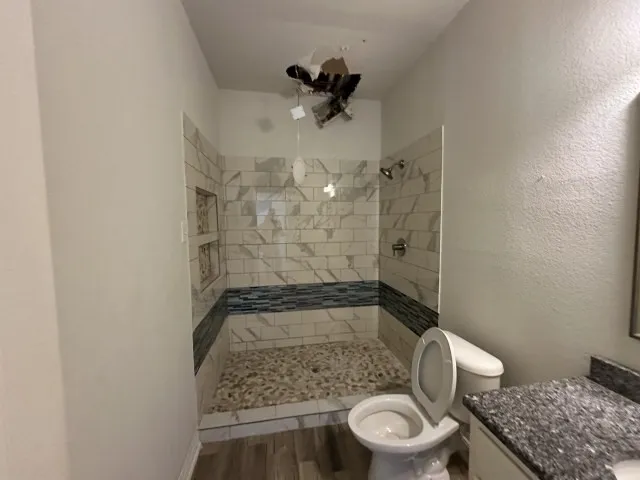 Single Family Residence For Sale in Ellis County , 104 Dovehill Circle, Red Oak, Texas 75154, 4 Bedroom, 3 Bathroom, 2 Garage spaces, 2,842 Sqft, built in 2005, mls#21339351, Real Estate Agent in Red Oak, Homes For Sale in Ellis county, Homes For Sale in Red Oak, Realtor in Red Oak Texas, Real Estate Brokerage Independent Realty Texas, Luminita Cordes Realtor