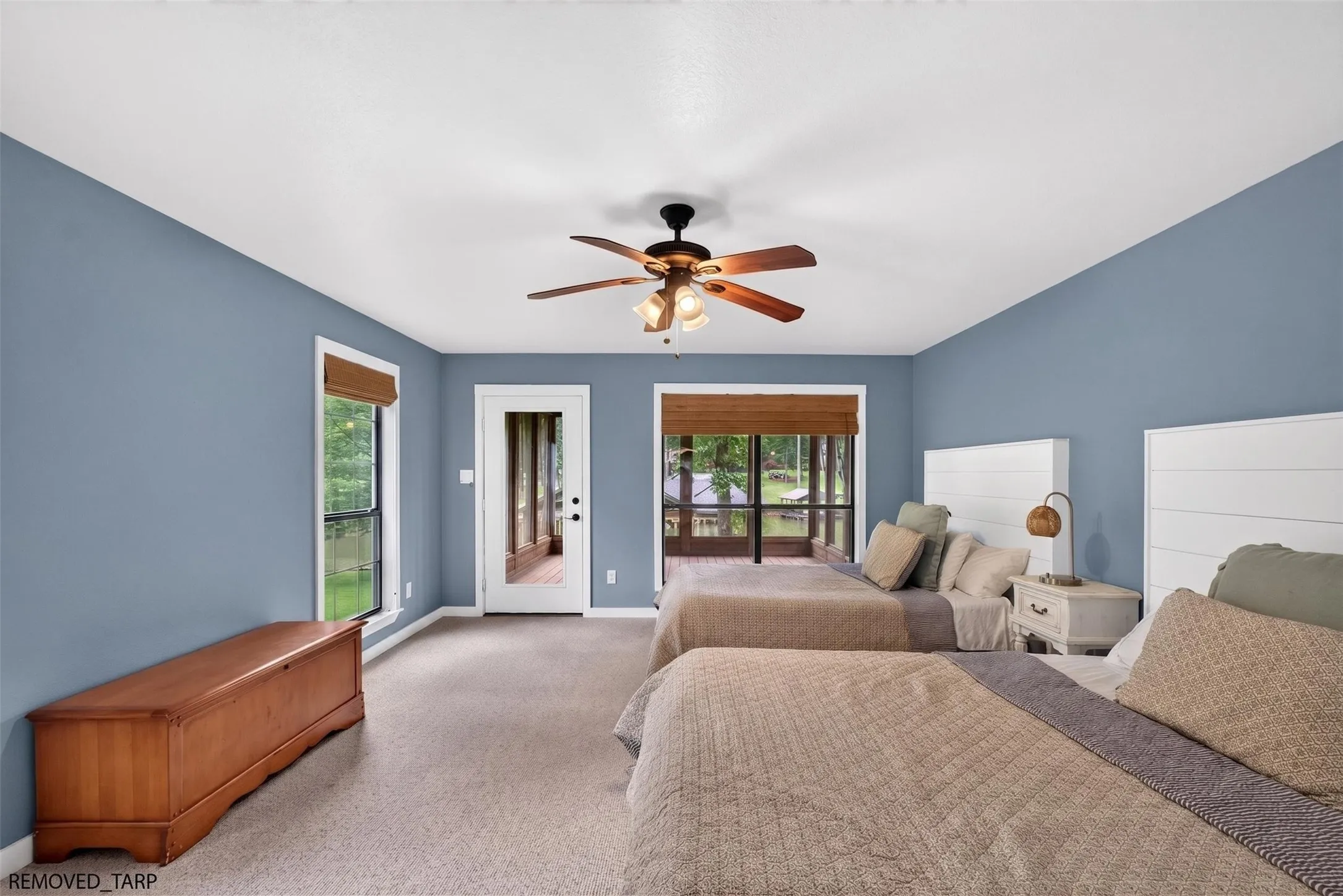 Single Family Residence For Sale in Franklin (TX) County , 207 E Eldorado Drive, Scroggins, Texas 75480, 4 Bedroom, 3 Bathroom, 2 Garage spaces, 2,869 Sqft, built in 1995, mls#21338546, Real Estate Agent in Scroggins, Homes For Sale in Franklin (TX) county, Homes For Sale in Scroggins, Realtor in Scroggins Texas, Real Estate Brokerage Independent Realty Texas, Luminita Cordes Realtor