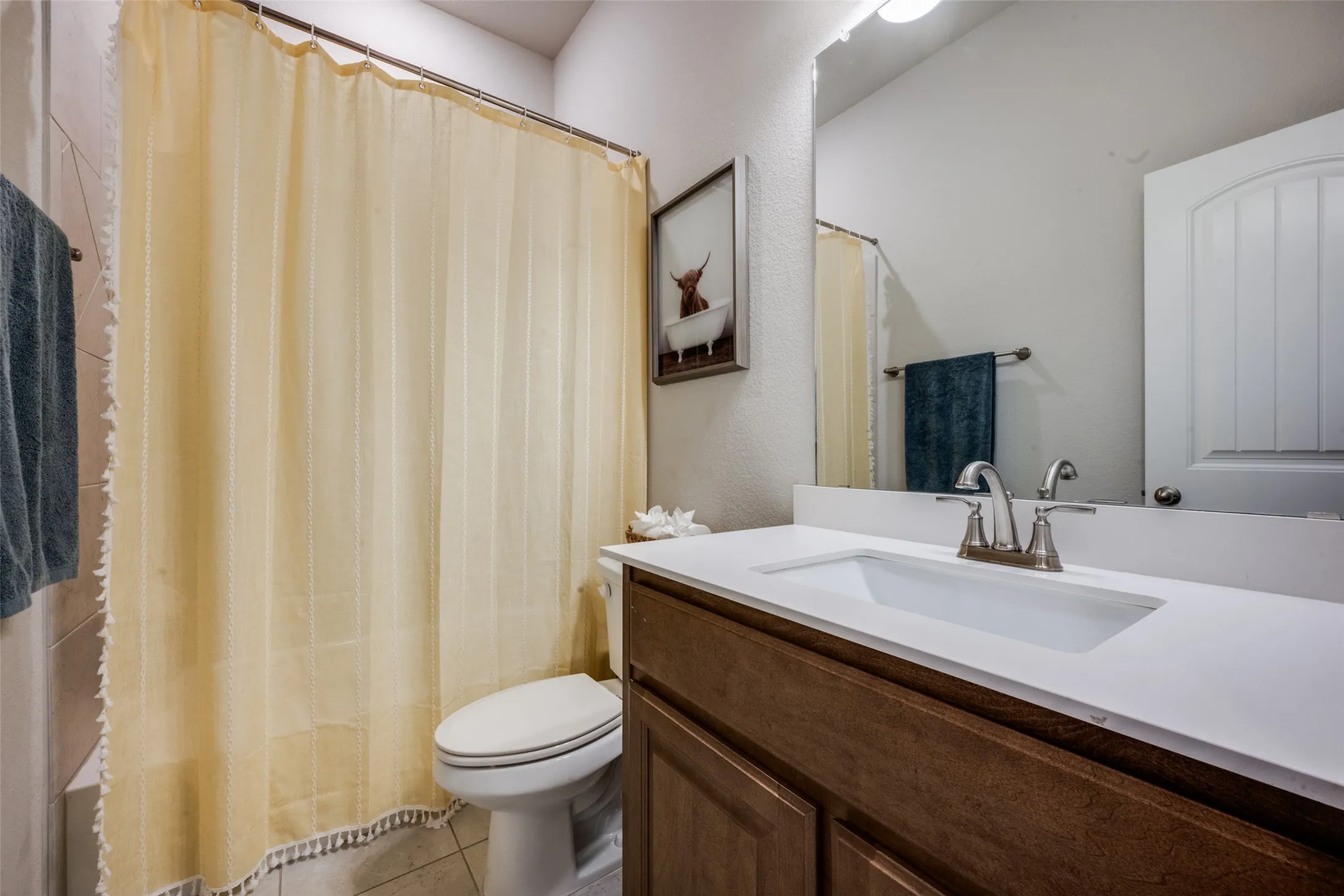 Single Family Residence For Sale in Denton County , 7421 Autumn Grove Lane, Ponder, Texas 76259, 4 Bedroom, 3 Bathroom, 3 Garage spaces, 2,548 Sqft, built in 2021, mls#21339368, Real Estate Agent in Ponder, Homes For Sale in Denton county, Homes For Sale in Ponder, Realtor in Ponder Texas, Real Estate Brokerage Independent Realty Texas, Luminita Cordes Realtor
